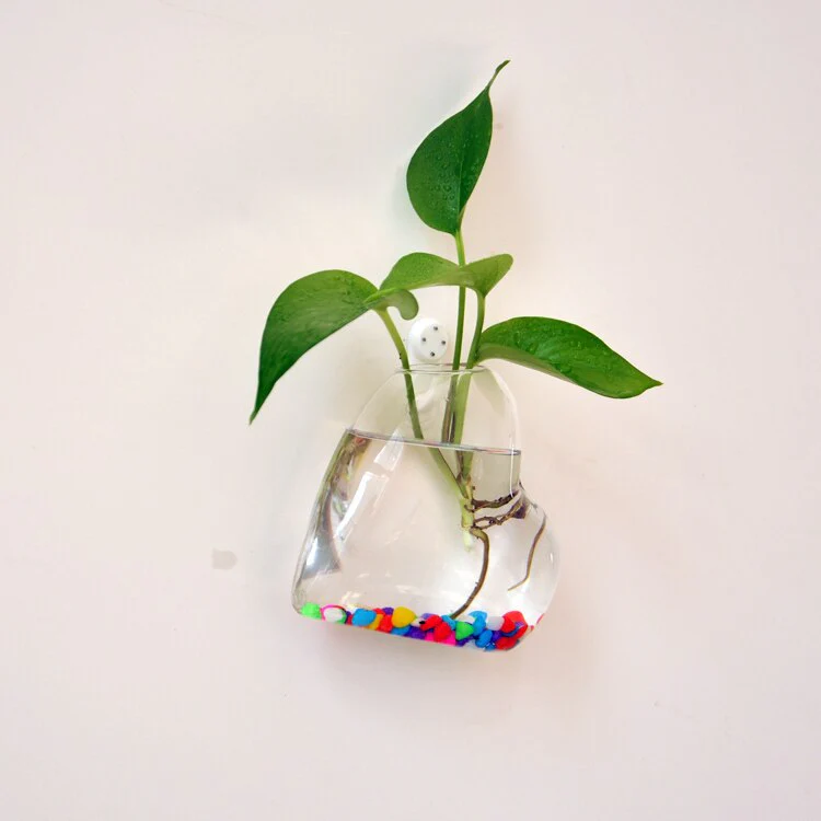 Heart Shaped Flower Vase - Image 3