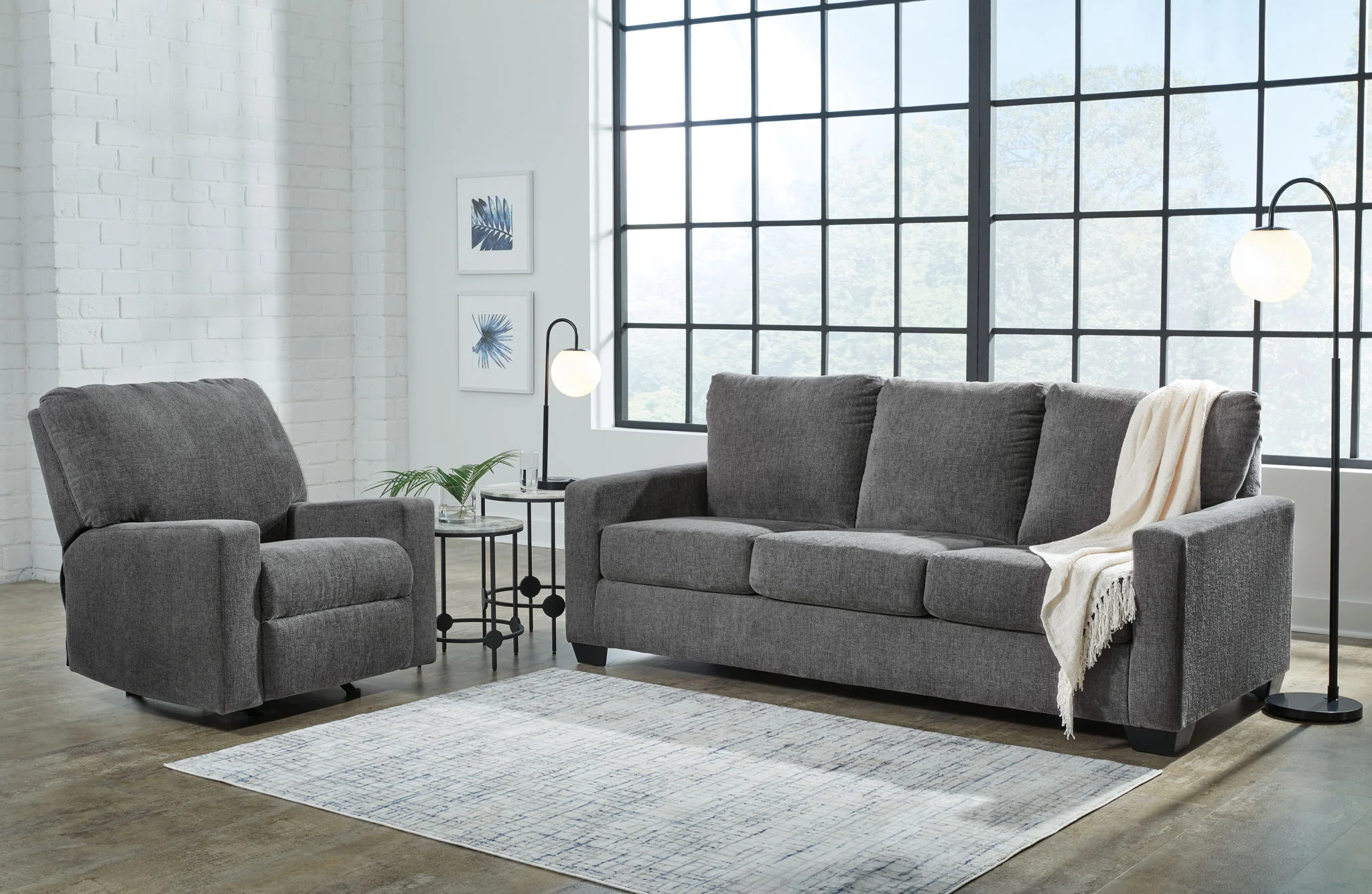 Rannis - Living Room Set - Image 2