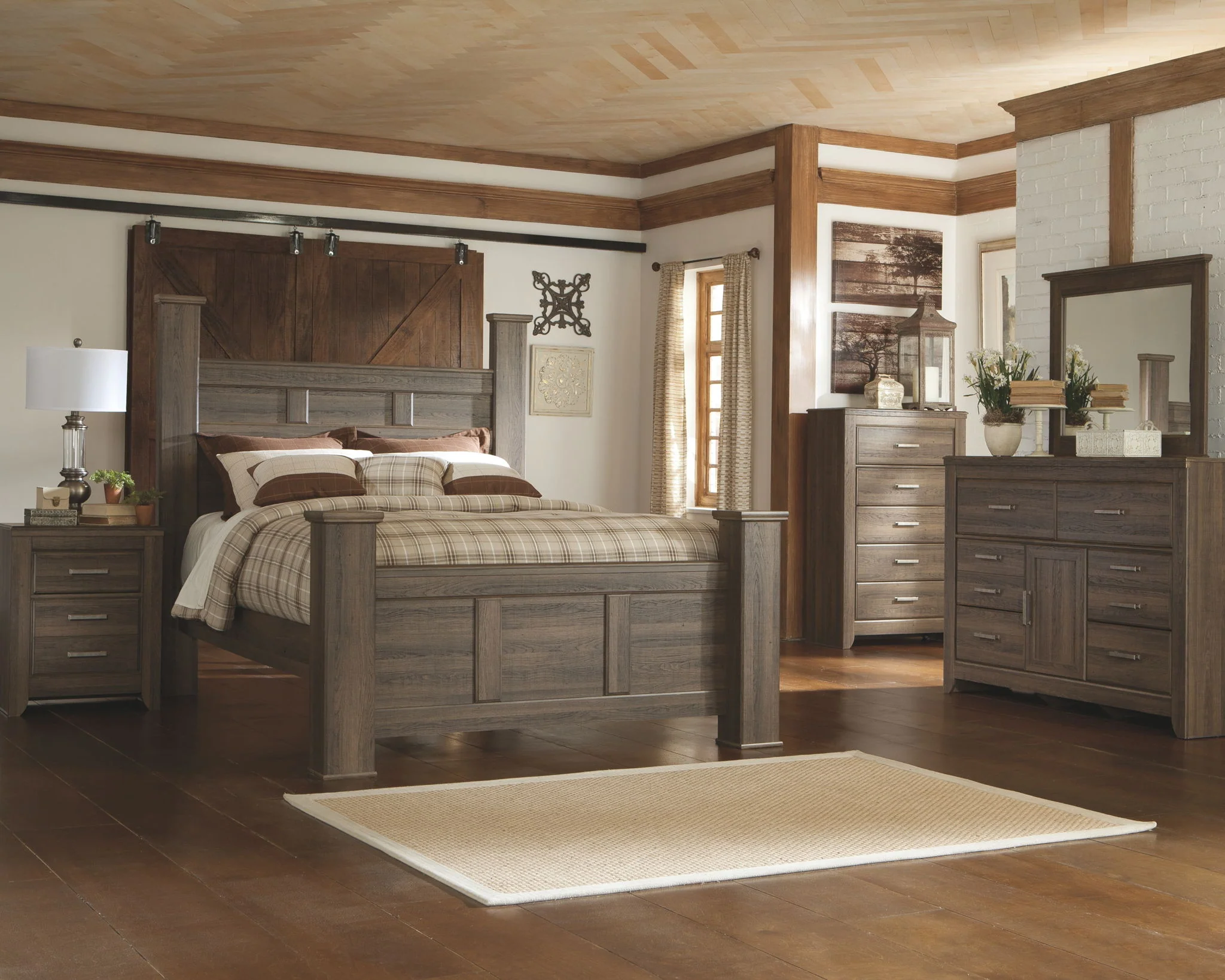 Juararo – Poster Bedroom Set