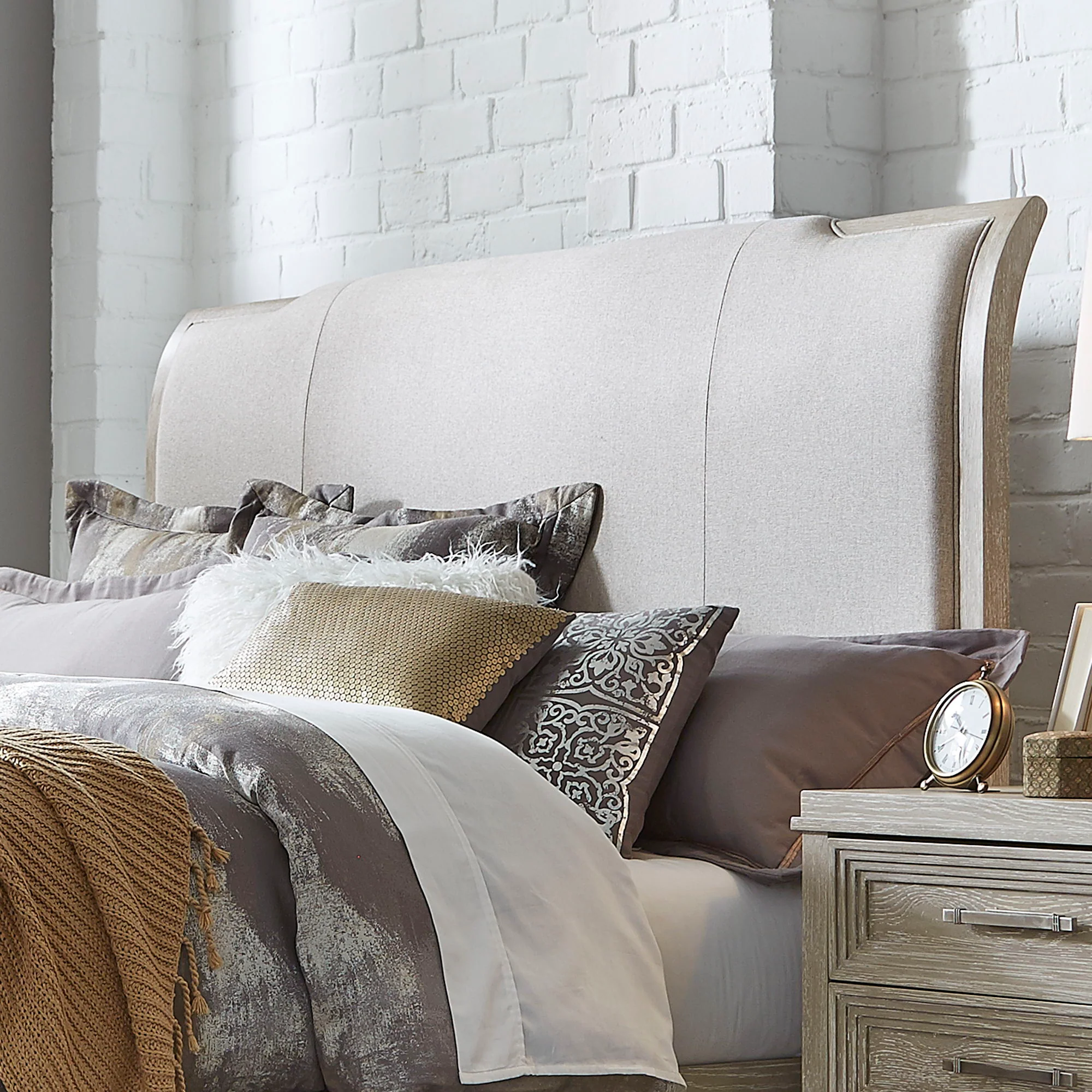Belmar - Sleigh Headboard - Image 2