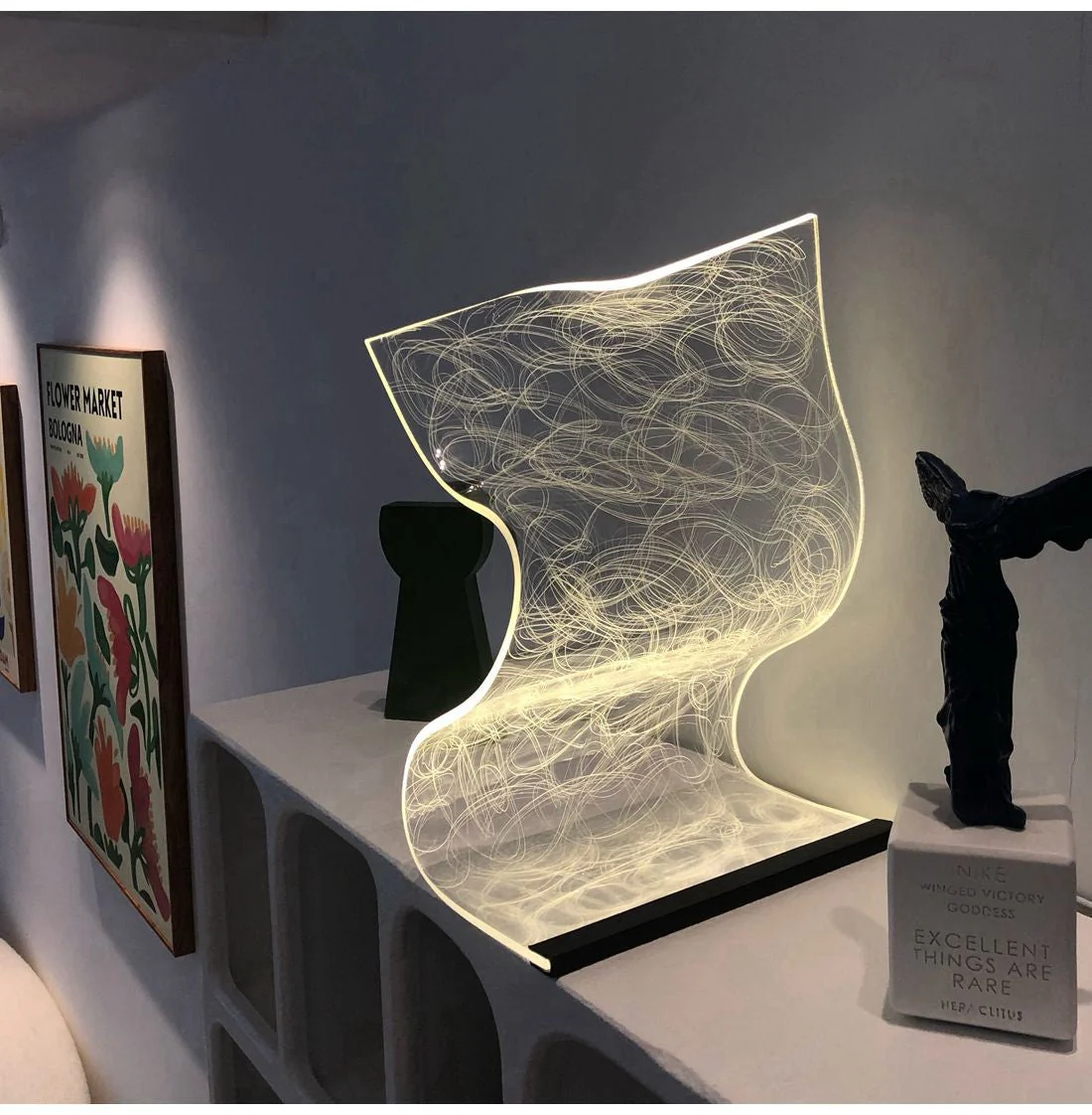 Luminary Artsy LED Table Lamp - Image 1