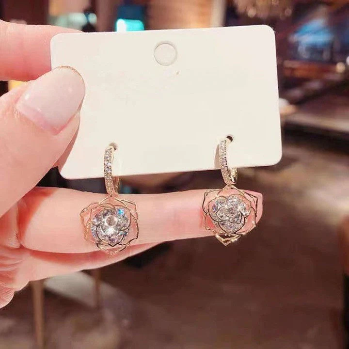 Classy Modern City Rose Zircon Earring - Image 2
