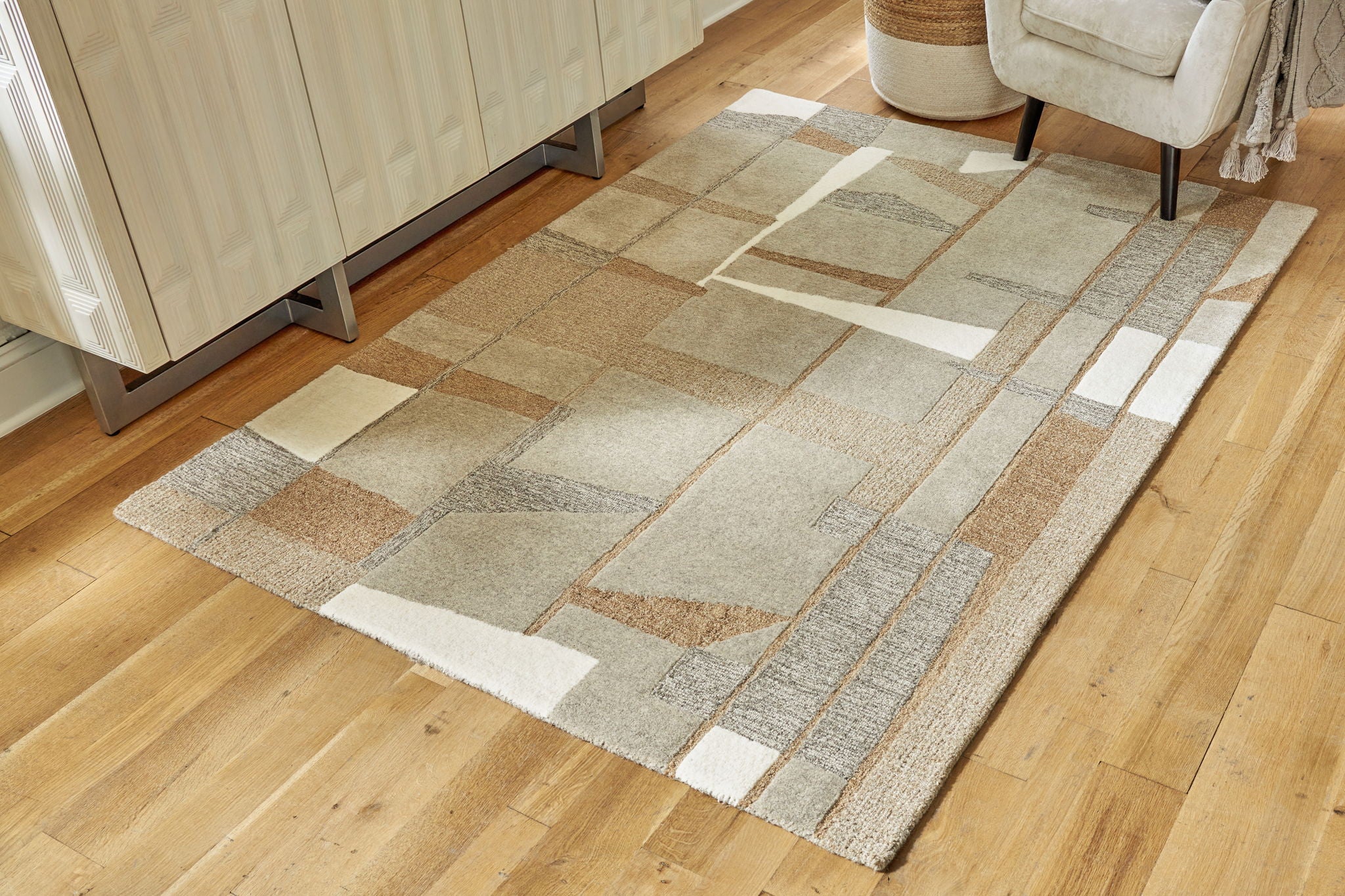 Abbotton - Rug - Image 2