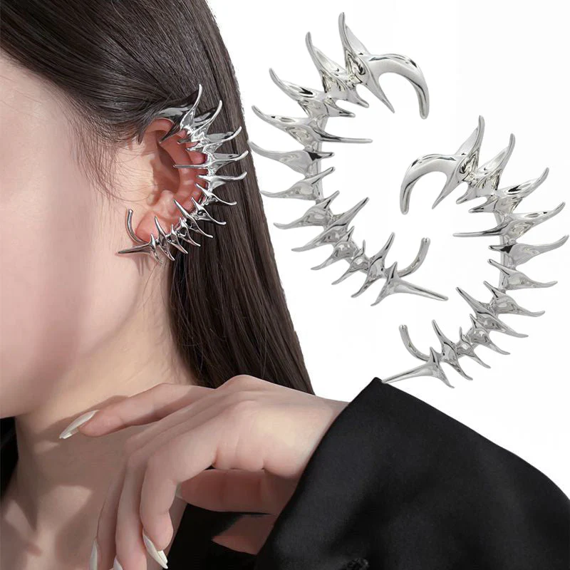 Cyberpunk Skeleton Spike Ear Clip - Image 2