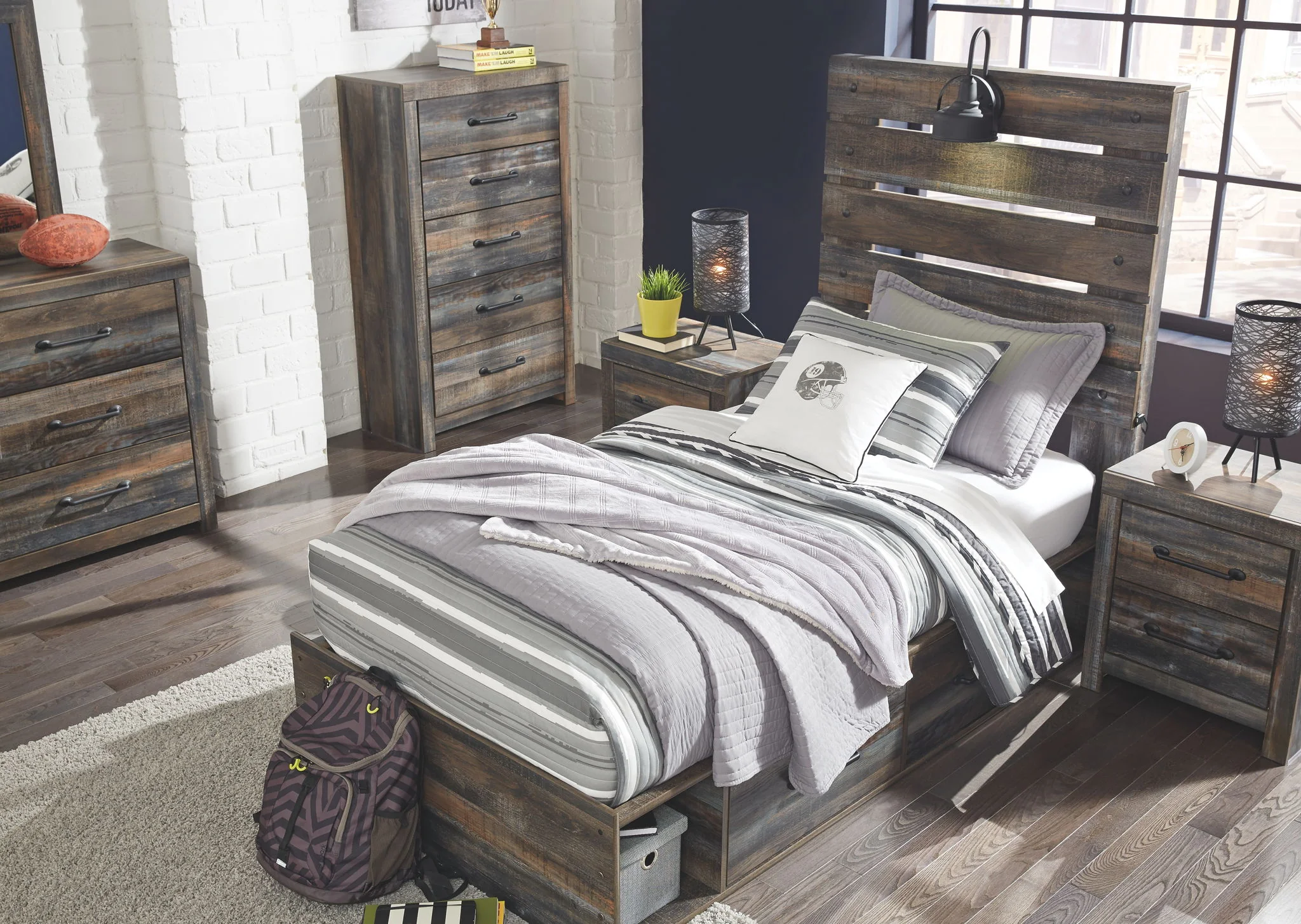 Drystan – Youth Panel Bedroom Set