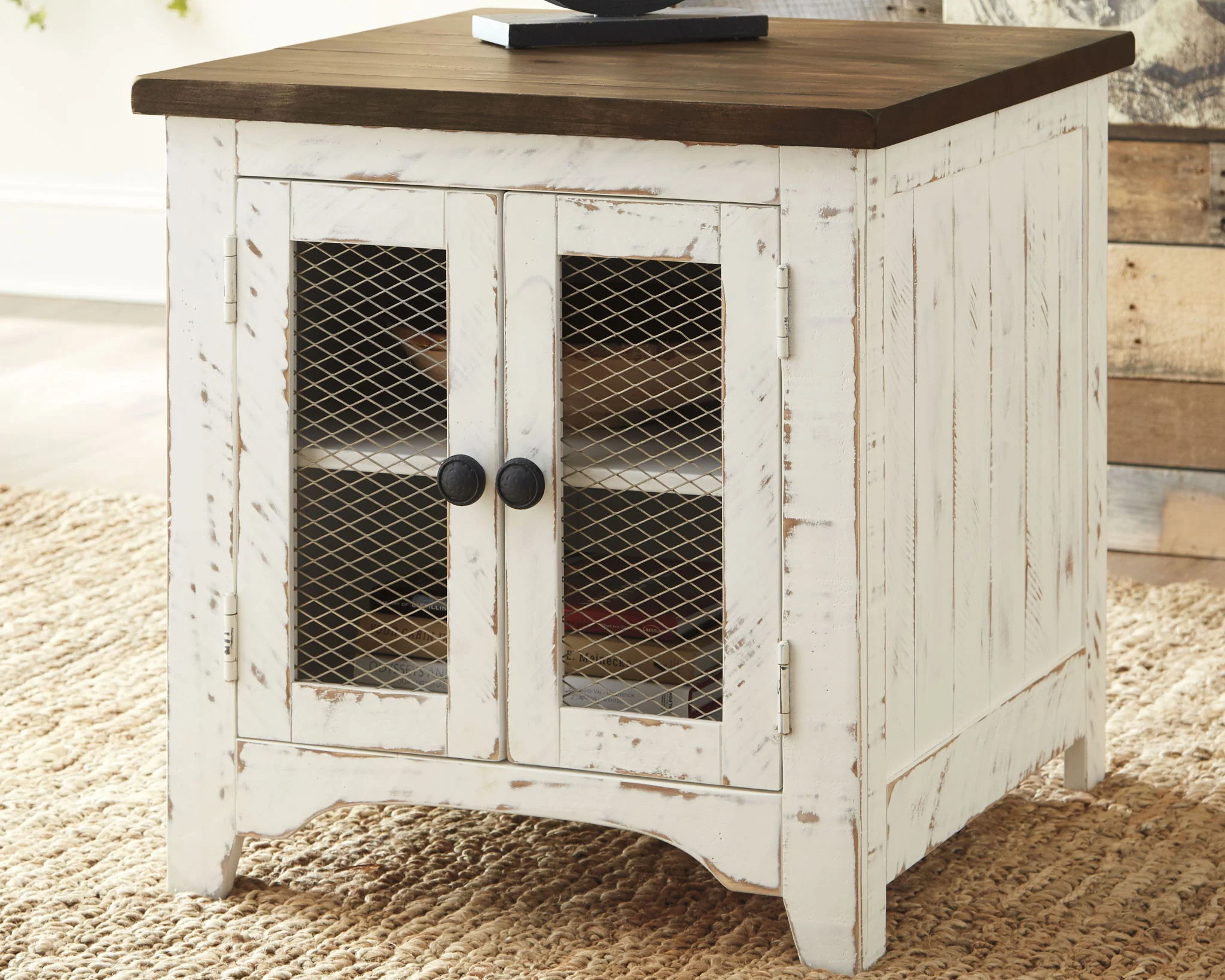Wystfield - Rectangular End Table - 2 Doors - White / Brown - Image 3
