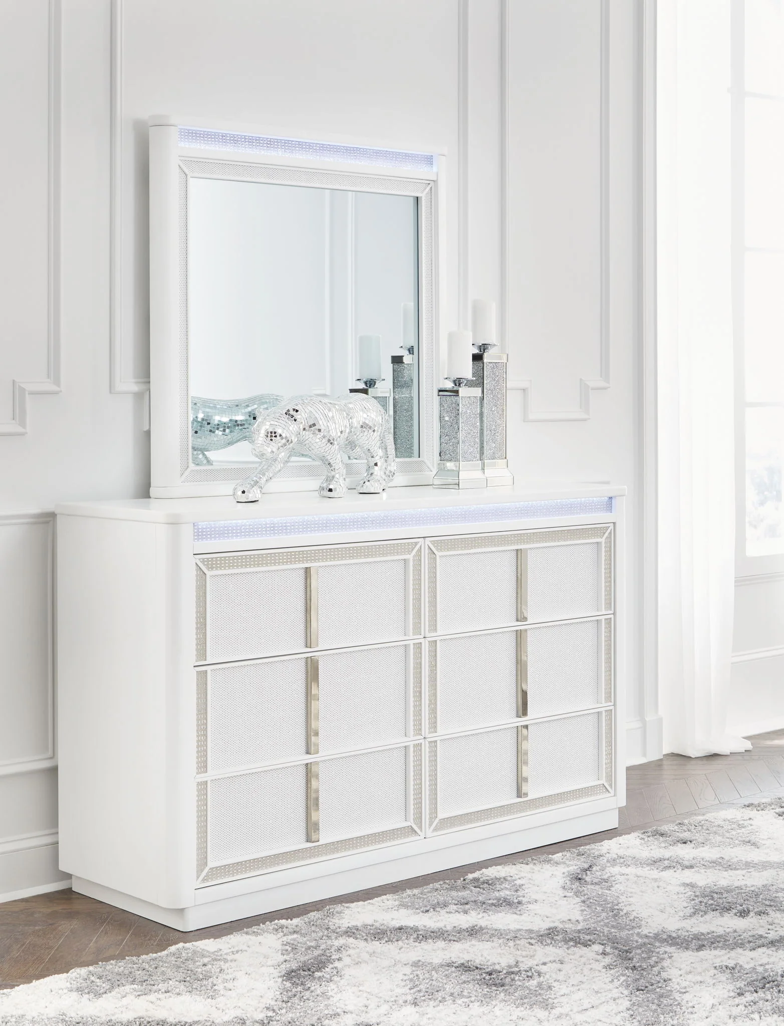 Chalanna - Dresser And Mirror - White - Image 3