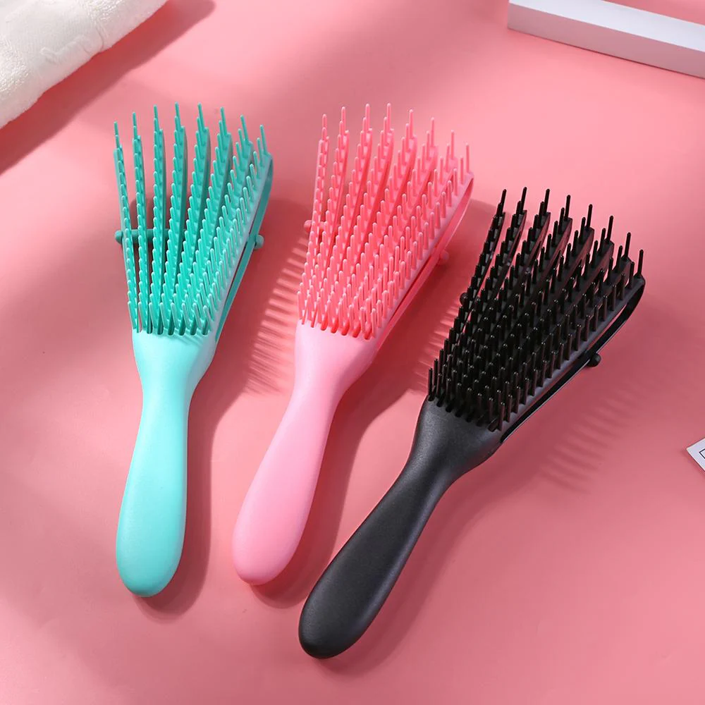 Magic Massaging Wet Hair Comb - Image 2