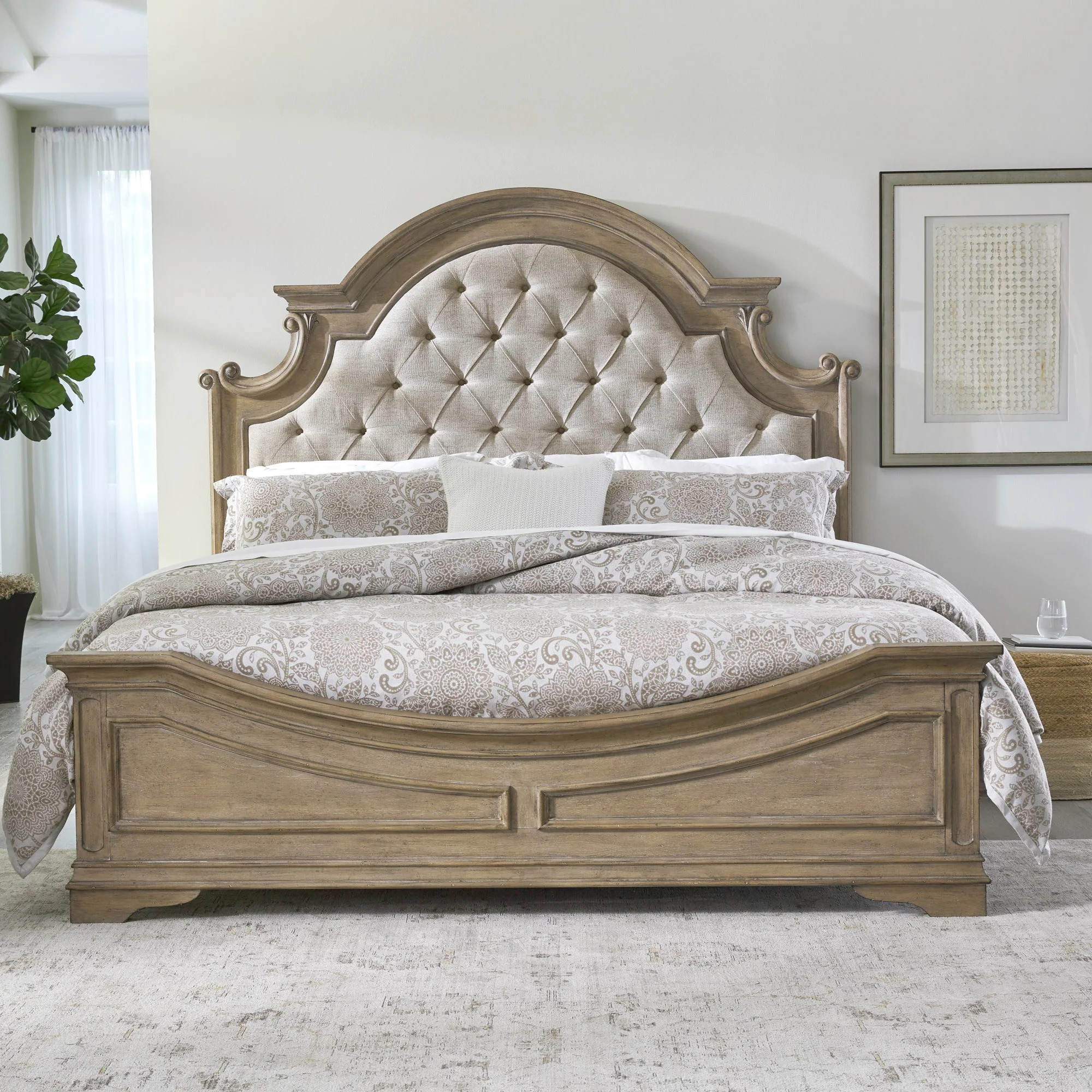 Magnolia Manor - Upholstered Bed - Image 3