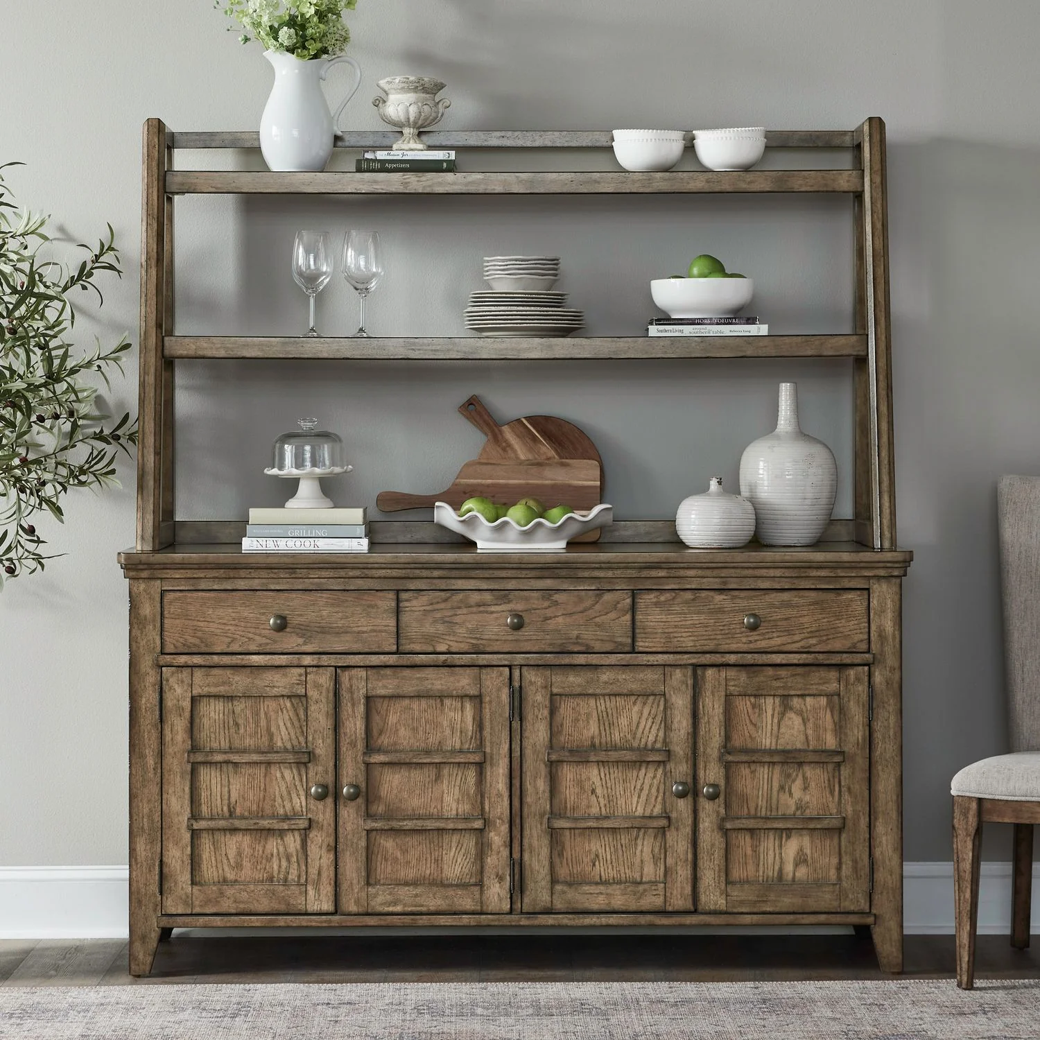 Carolina Park – Server & Hutch – Amber Brown