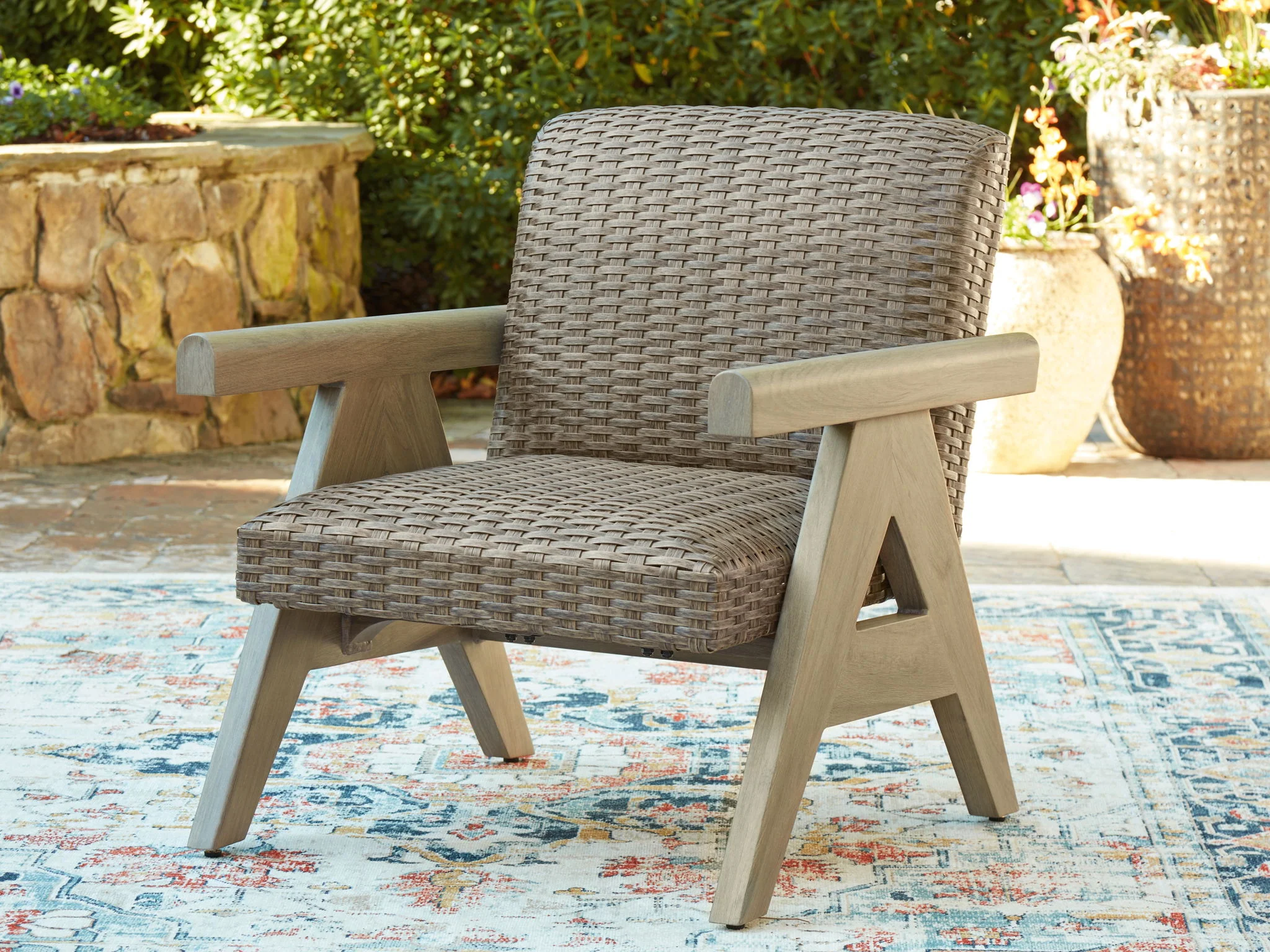 Cliff Trails - Rocking Lounge Chair - Beige - Image 2