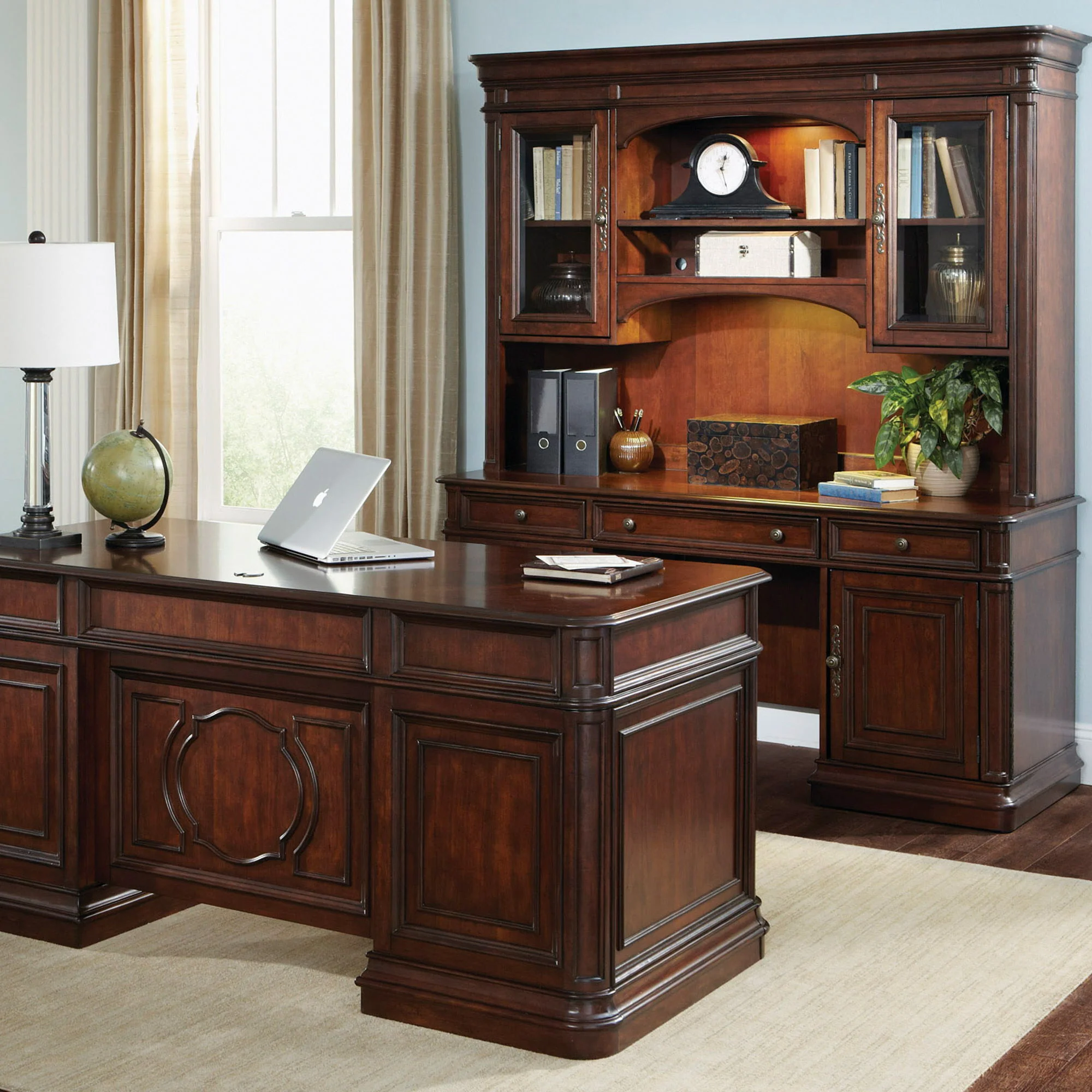 Brayton Manor – 5 Piece Home Office Jr Executive Set – Cognac