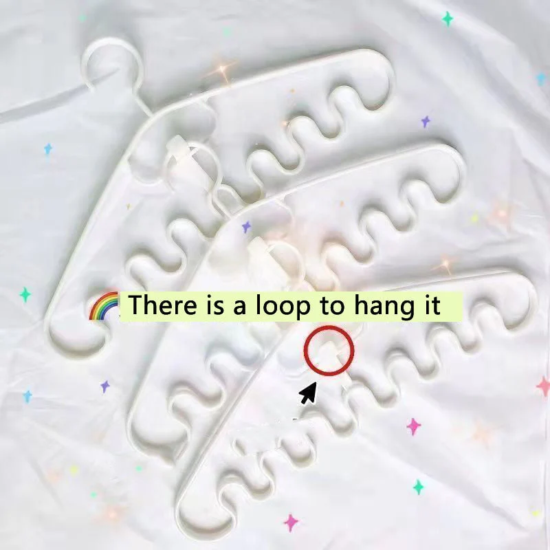 Japanese Space-Saving Wavy Cloth Hanger - Image 3