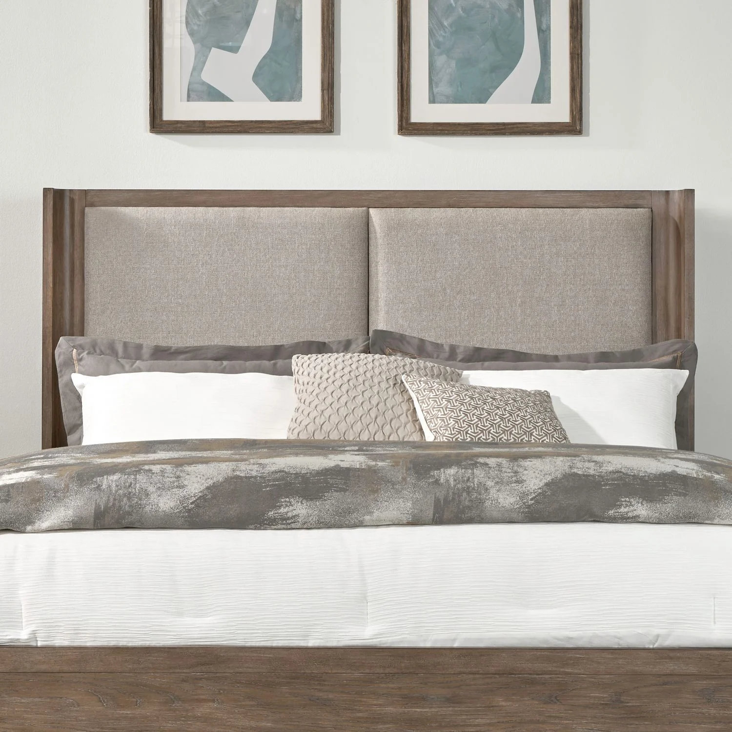 South Bend – Upholstered Shelter Headboard