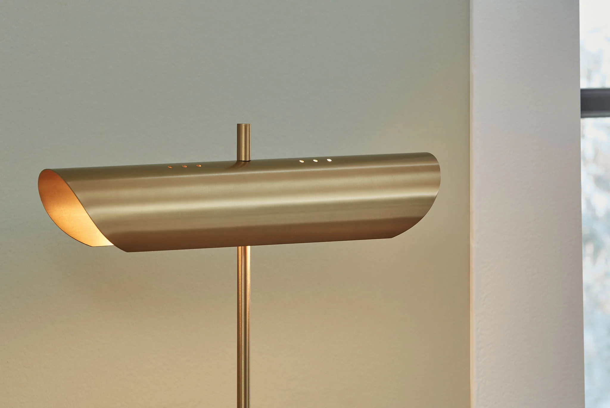 Rowleigh - Marble Desk Lamp - Gold Finish / White - Image 2