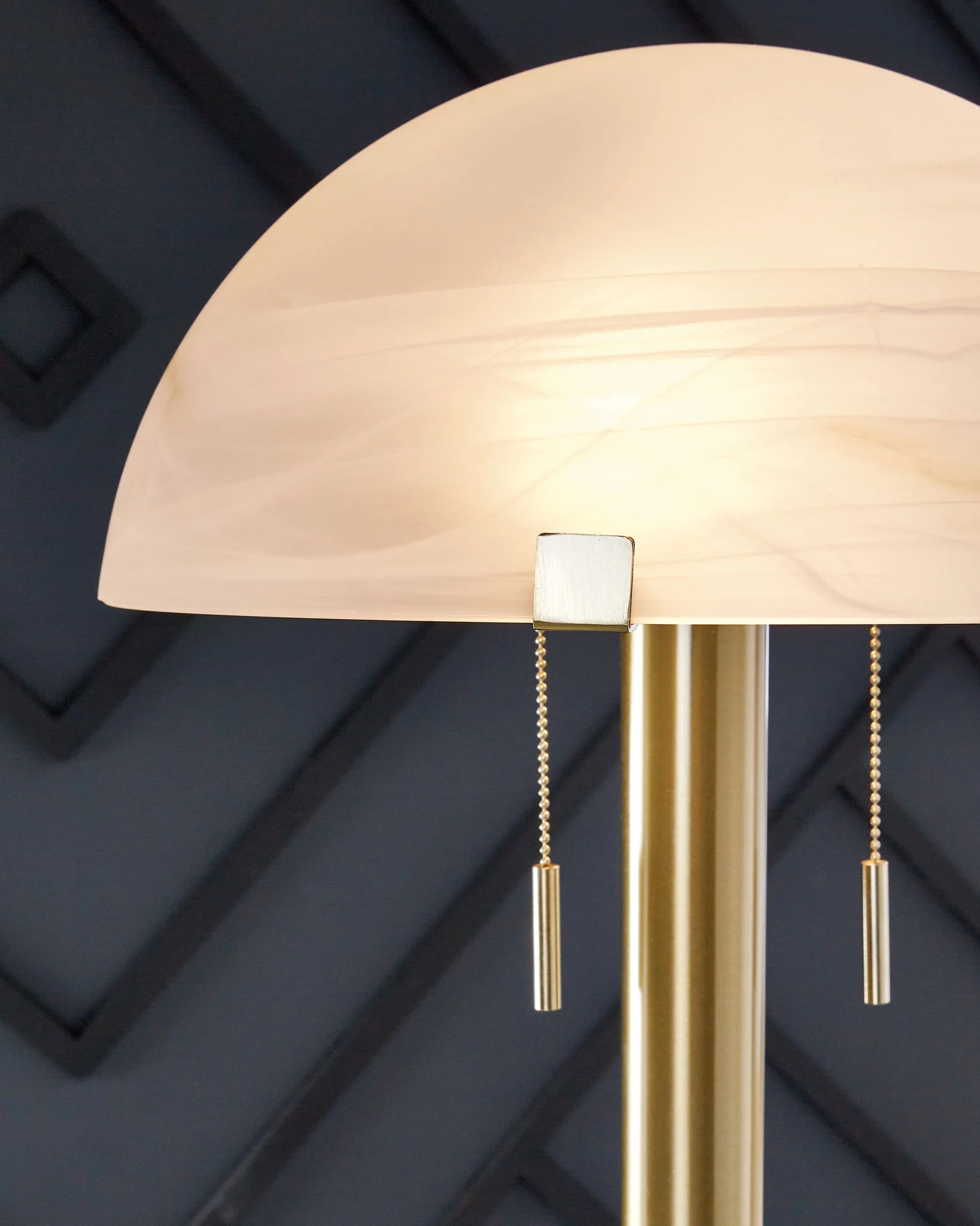 Tobbinsen - Metal Lamp - Image 2