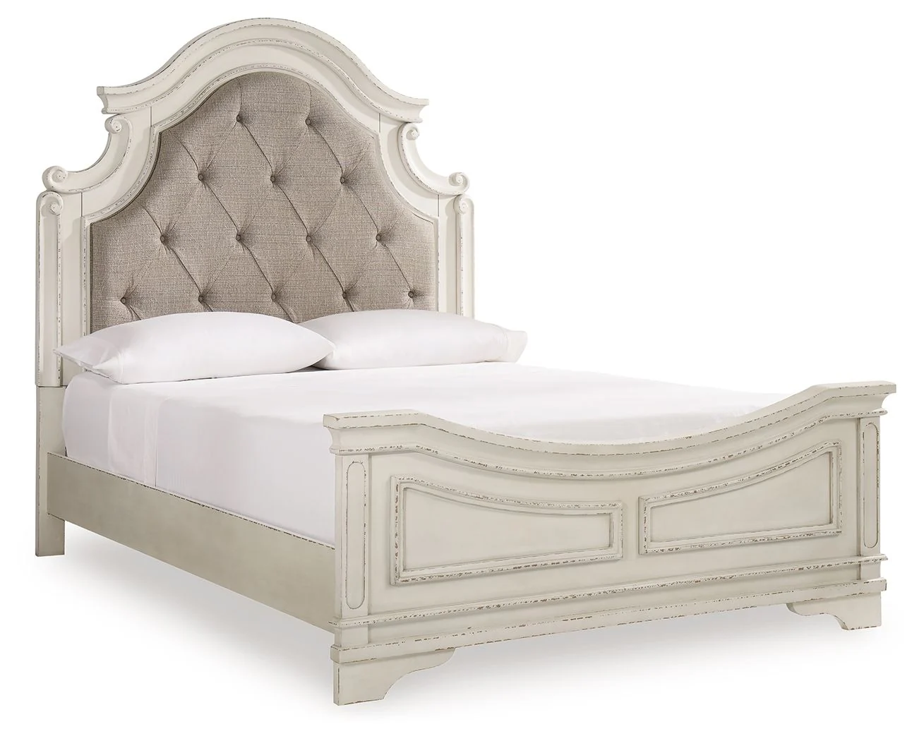 Realyn – Upholstered Panel Bed