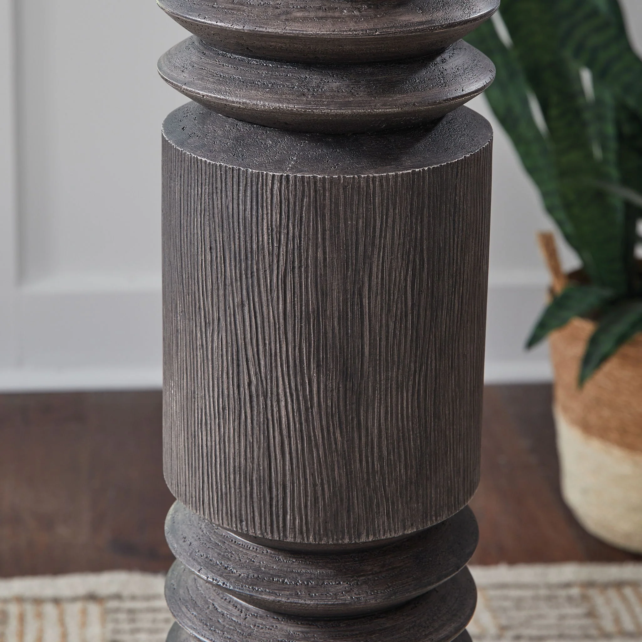 Fainwell - Poly Floor Lamp - Distressed Black - Image 2