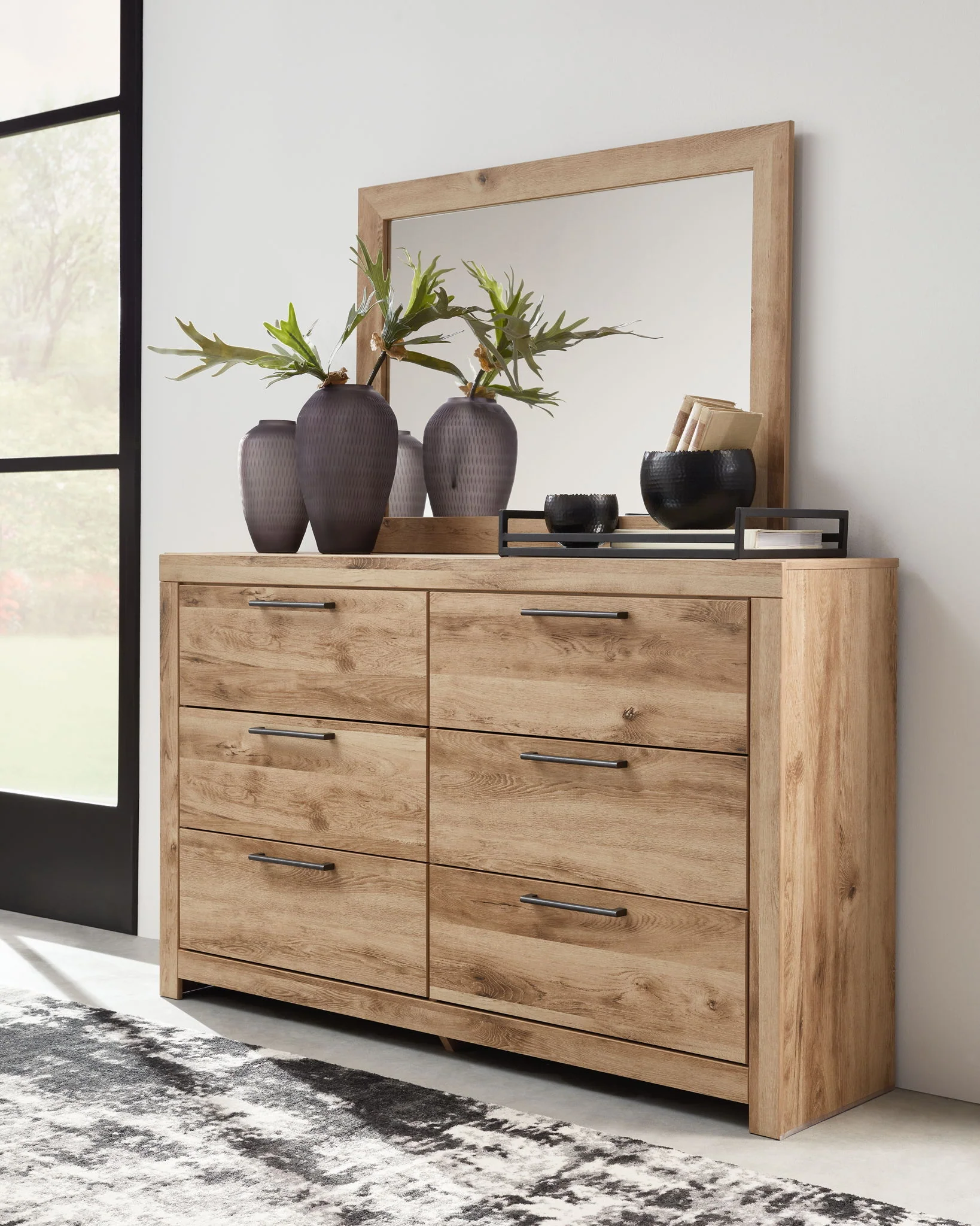 Hyanna - Dresser, Mirror - Tan - Image 3