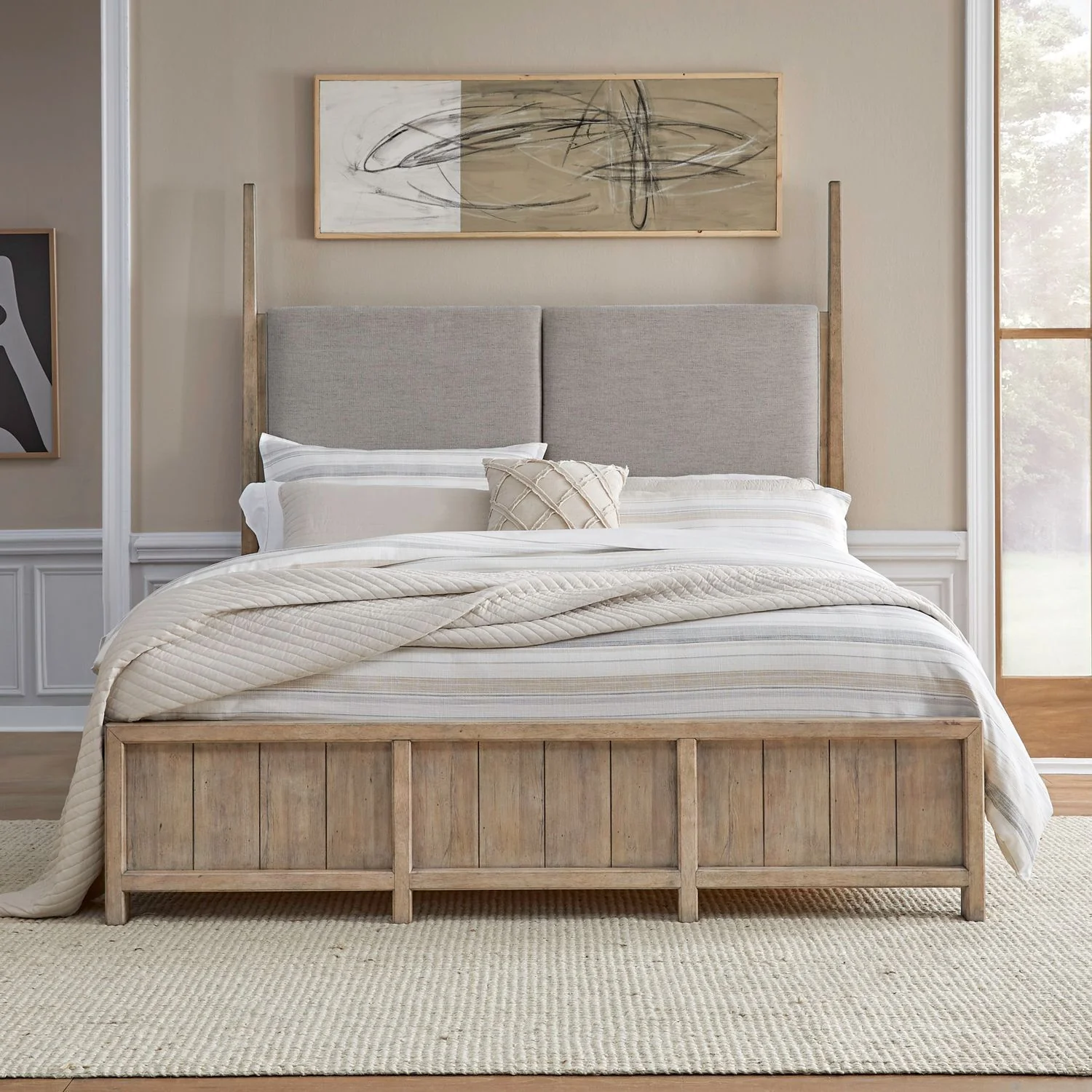 Proximity Place – Poster Bed