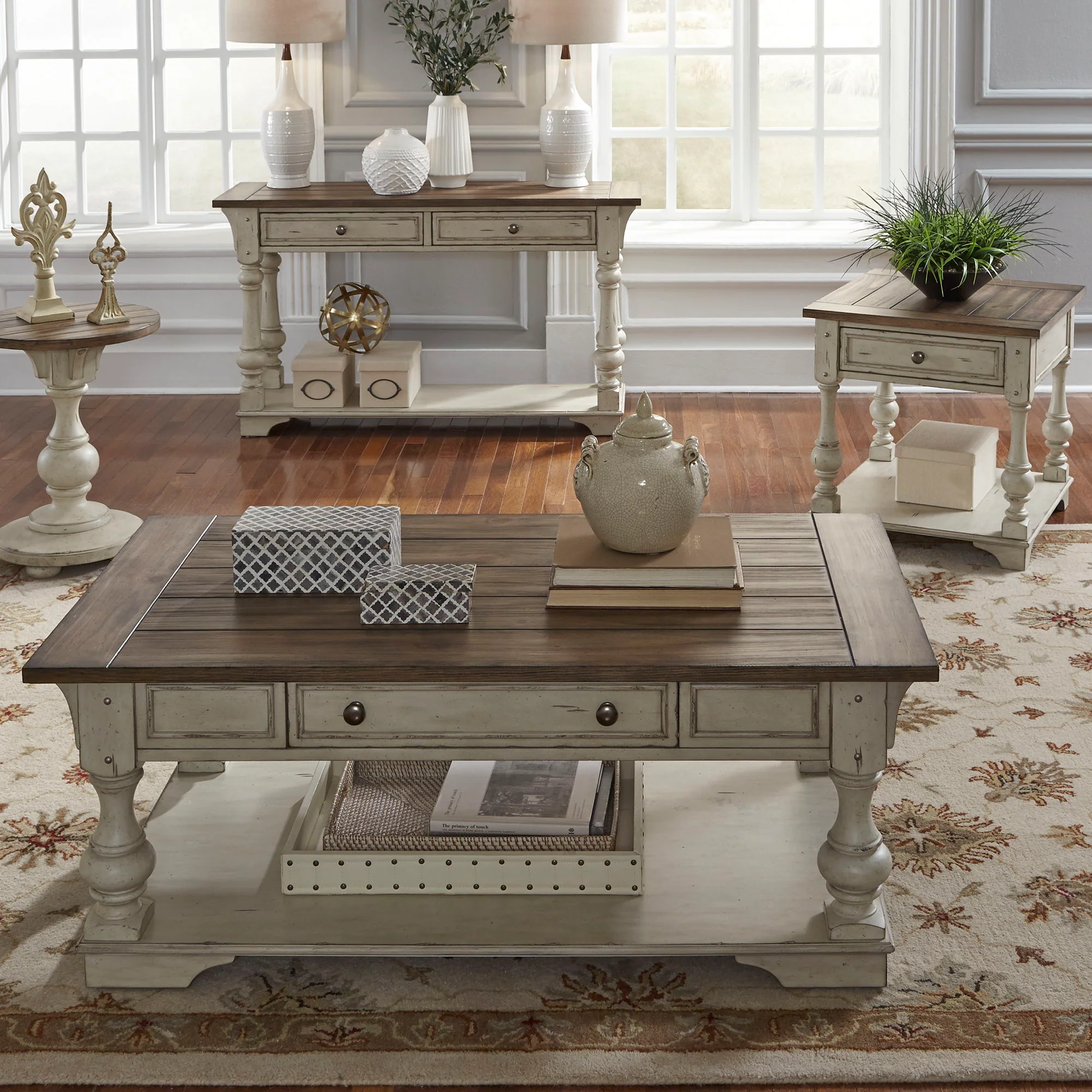 Morgan Creek - Table Set - Image 1