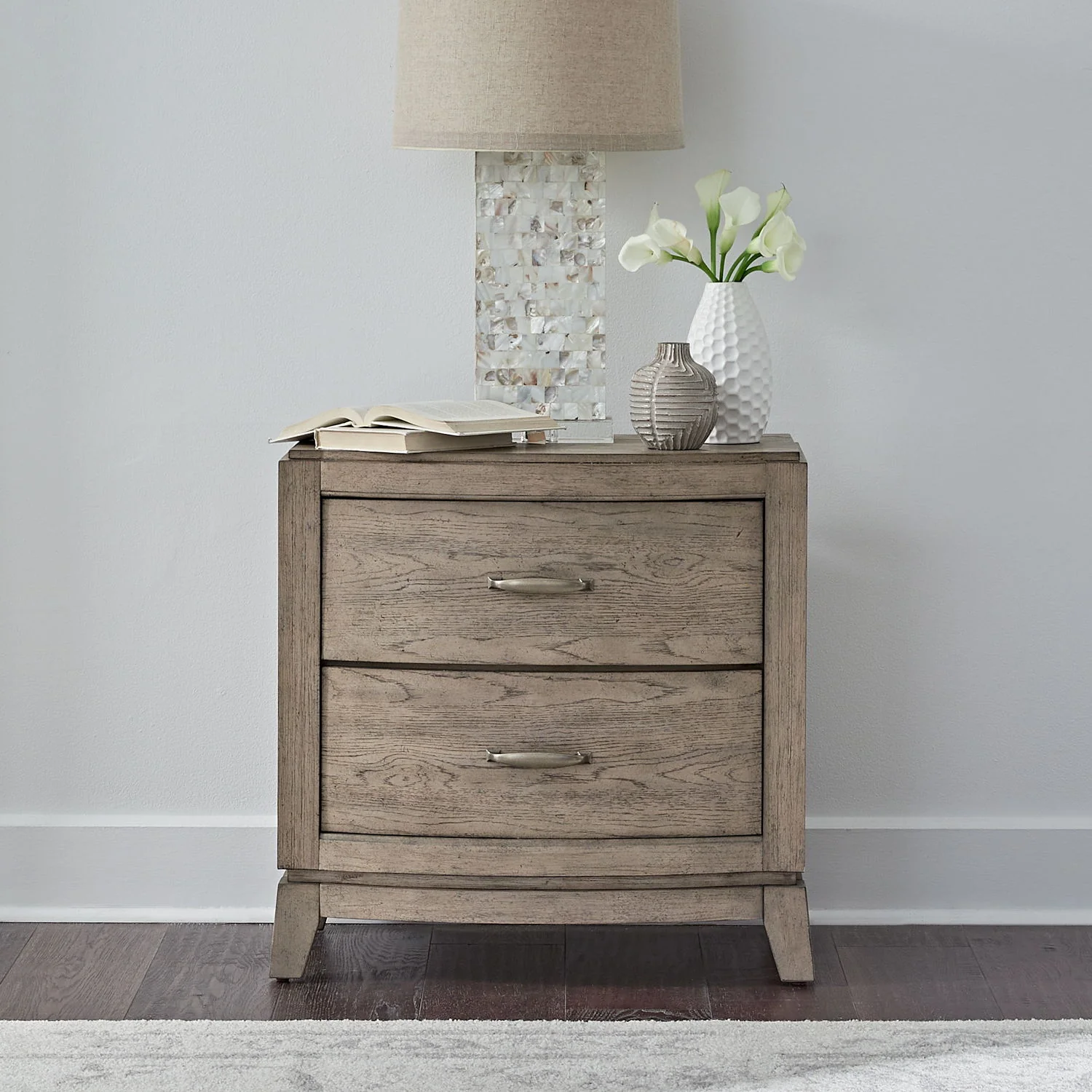 Avalon – Nightstand With Charging Station