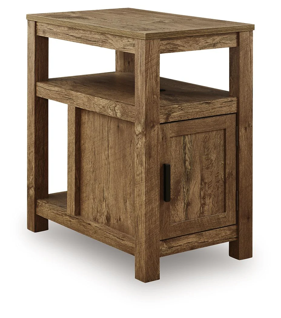 Fendenmore - Chair Side End Table - Image 1