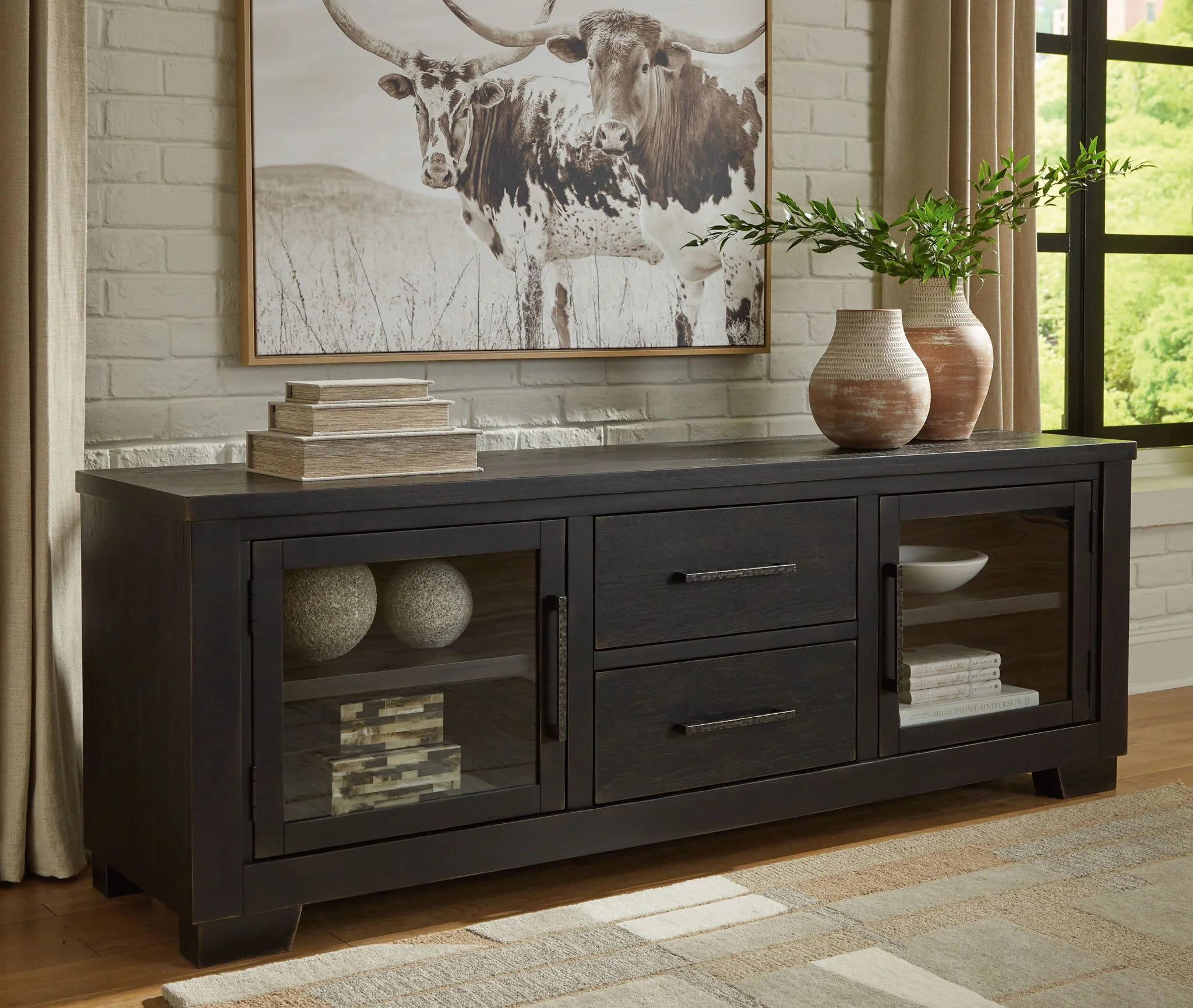 Galliden - Extra Large TV Stand - Image 3