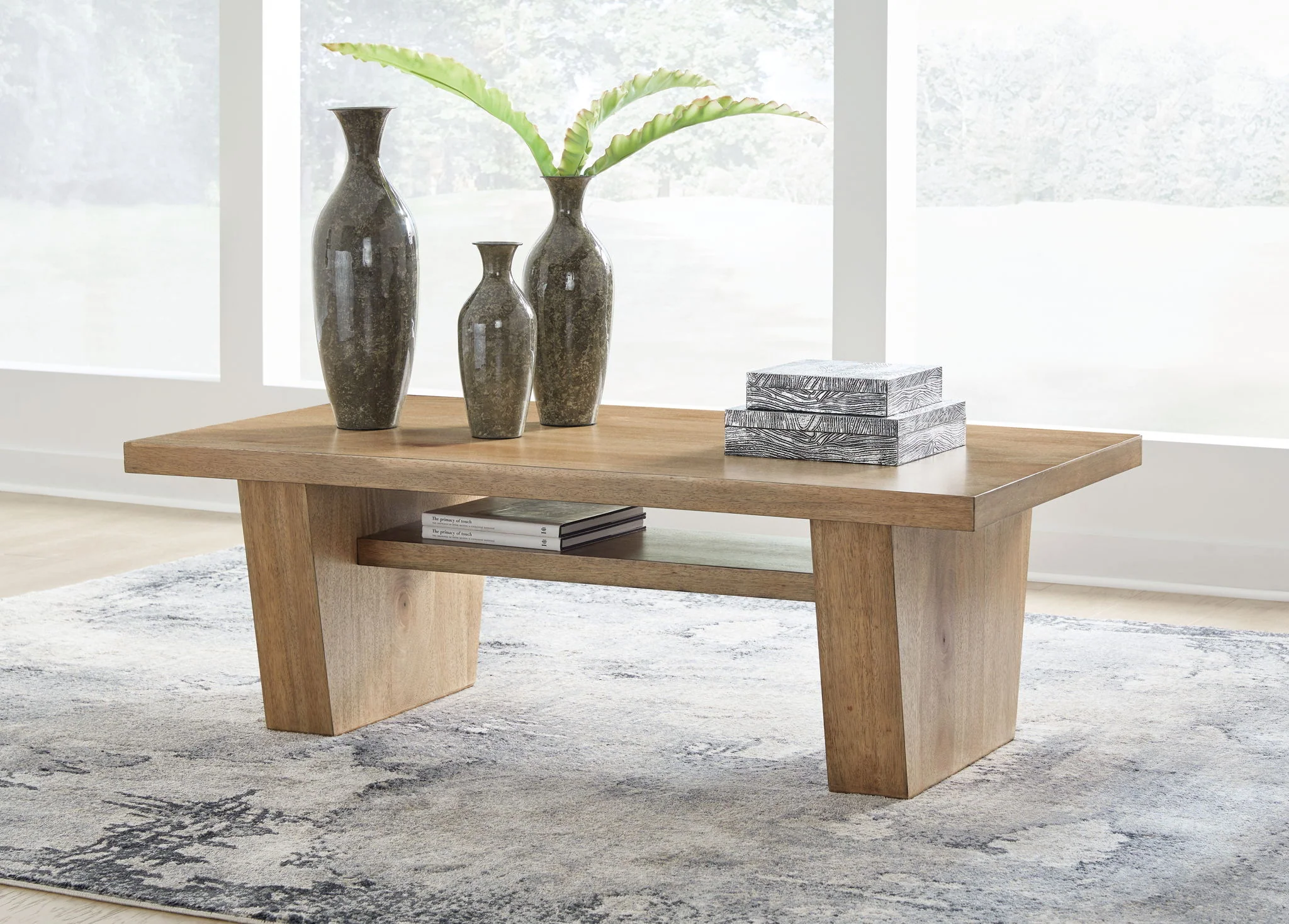Kristiland - Rectangular Cocktail Table - Light Brown - Image 3