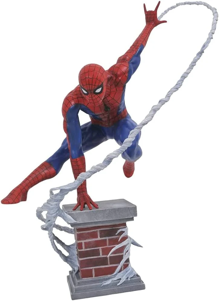 Diamond Select Toys Marvel Premier Collection: Spider-Man Statue - Image 1