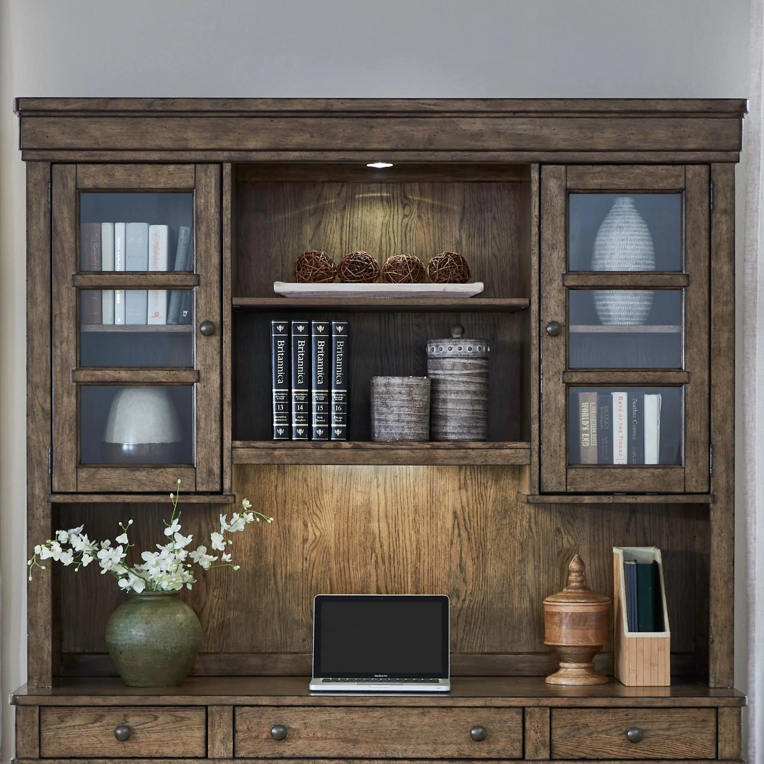 Carolina Park – Credenza Hutch – Amber Brown