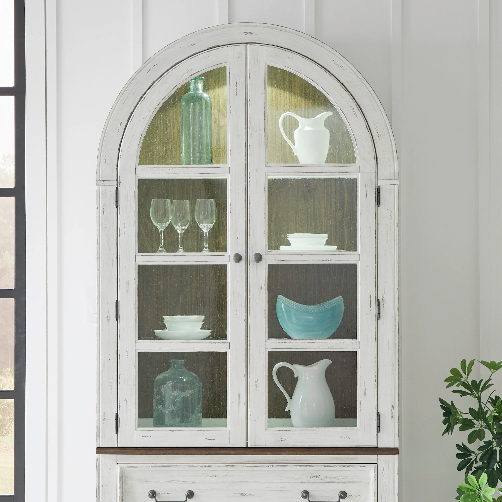 River Place - Curio Hutch - Image 1