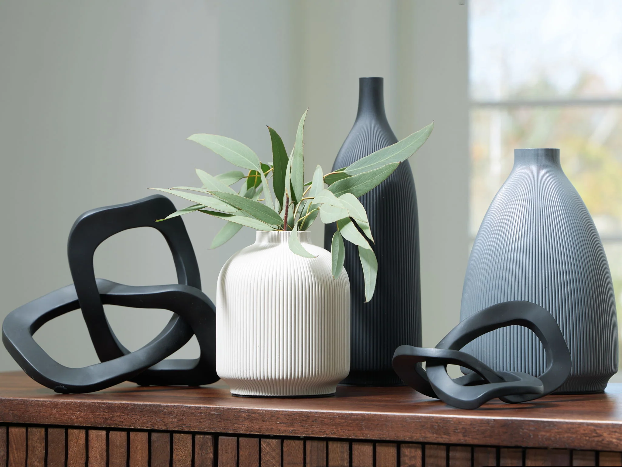 Leithick - Accessory Set (Set of 5) - Black / Tan / Gray - Image 2