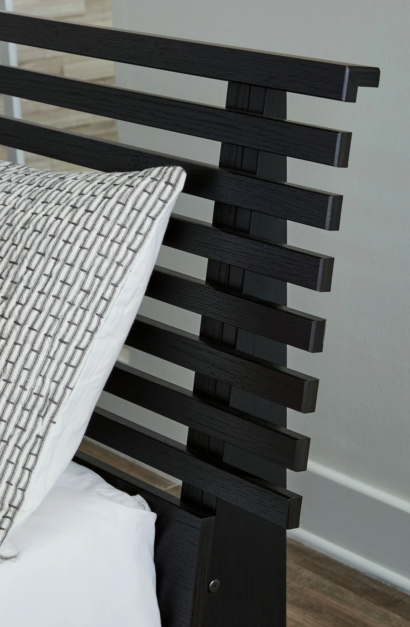 Danziar - Slat Headboard - Image 2