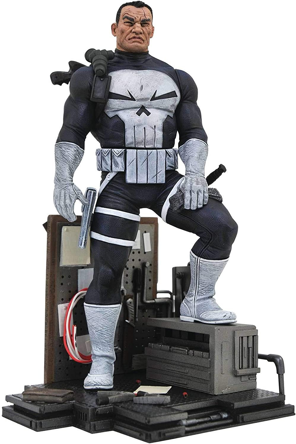 Diamond Select Toys Marvel Gallery Punisher PVC Figure - Image 1