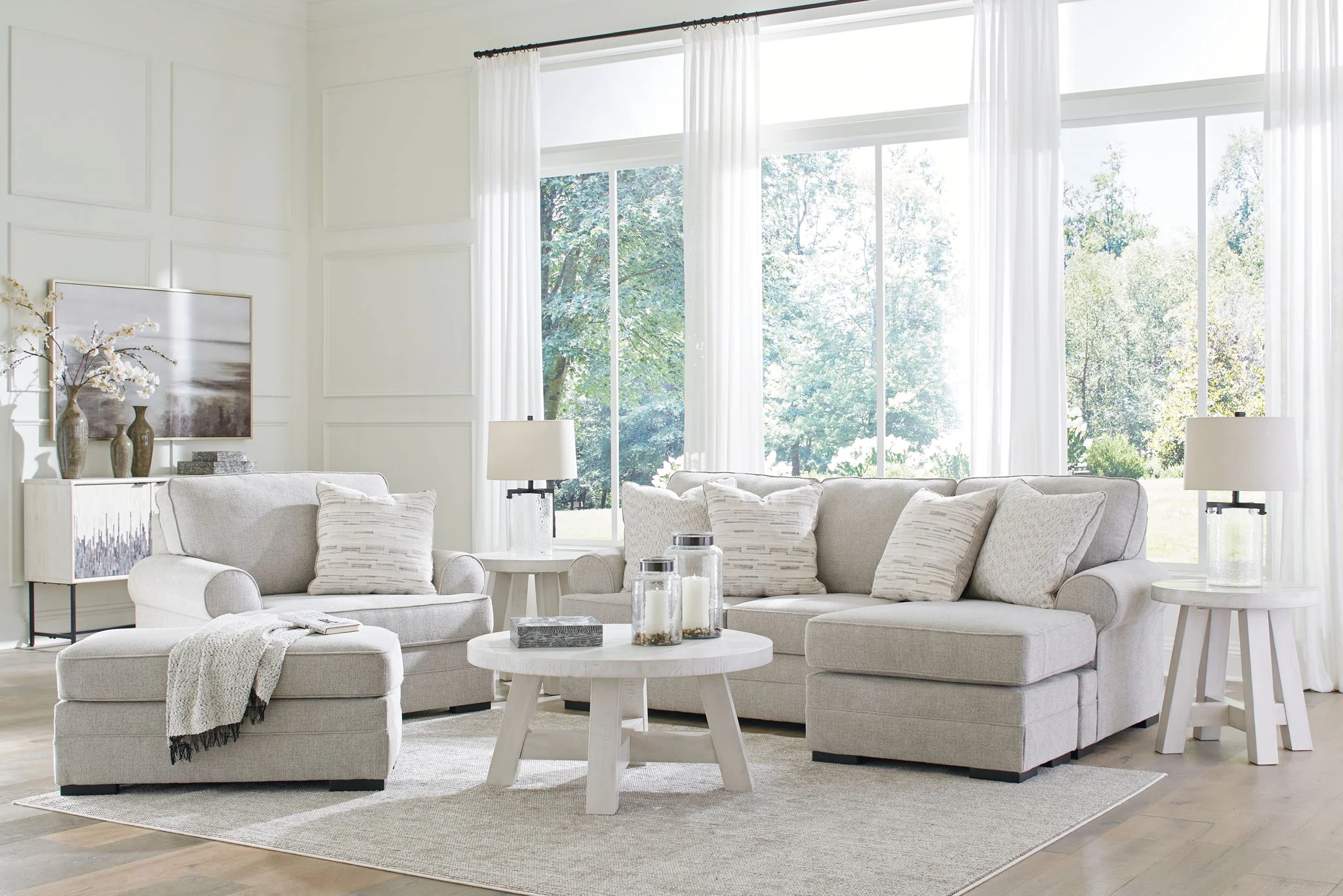 Eastonbridge – Living Room Set