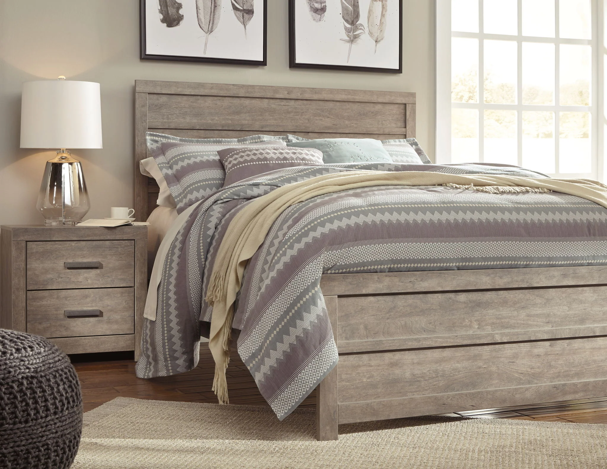 Culverbach - Panel Bed - Image 3