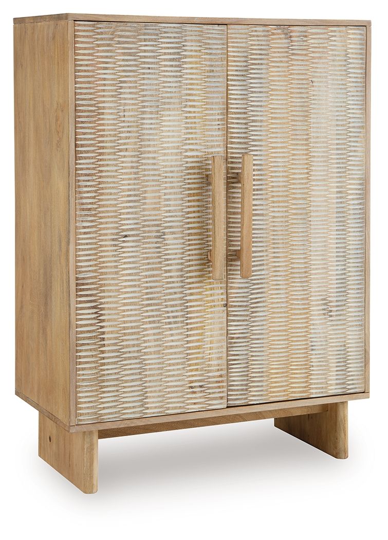 Dallinbury – Accent Cabinet – Natural / White Wash
