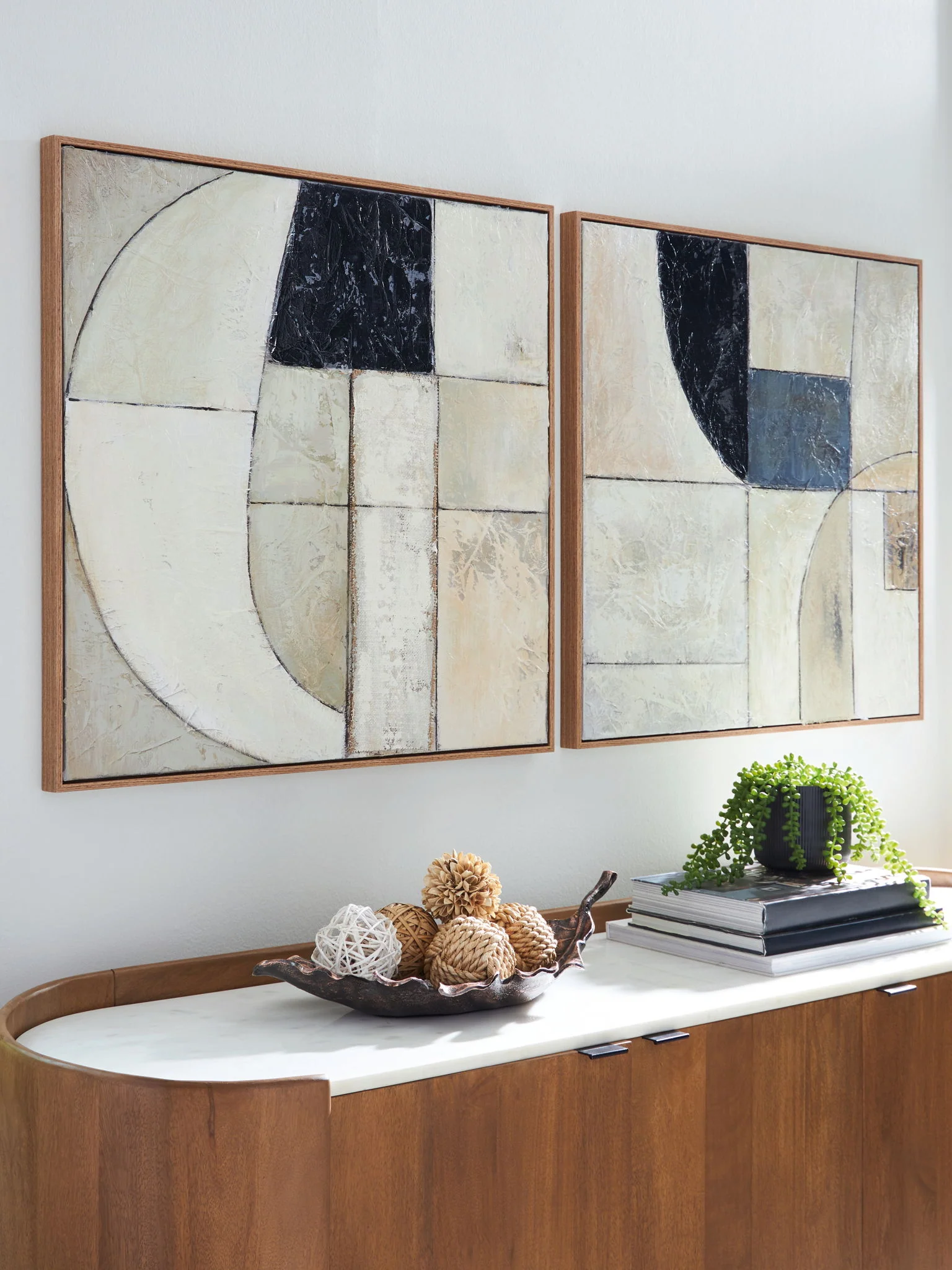 Bexlen - Wall Art Set (Set of 2) - Tan / Taupe / Black - Image 3