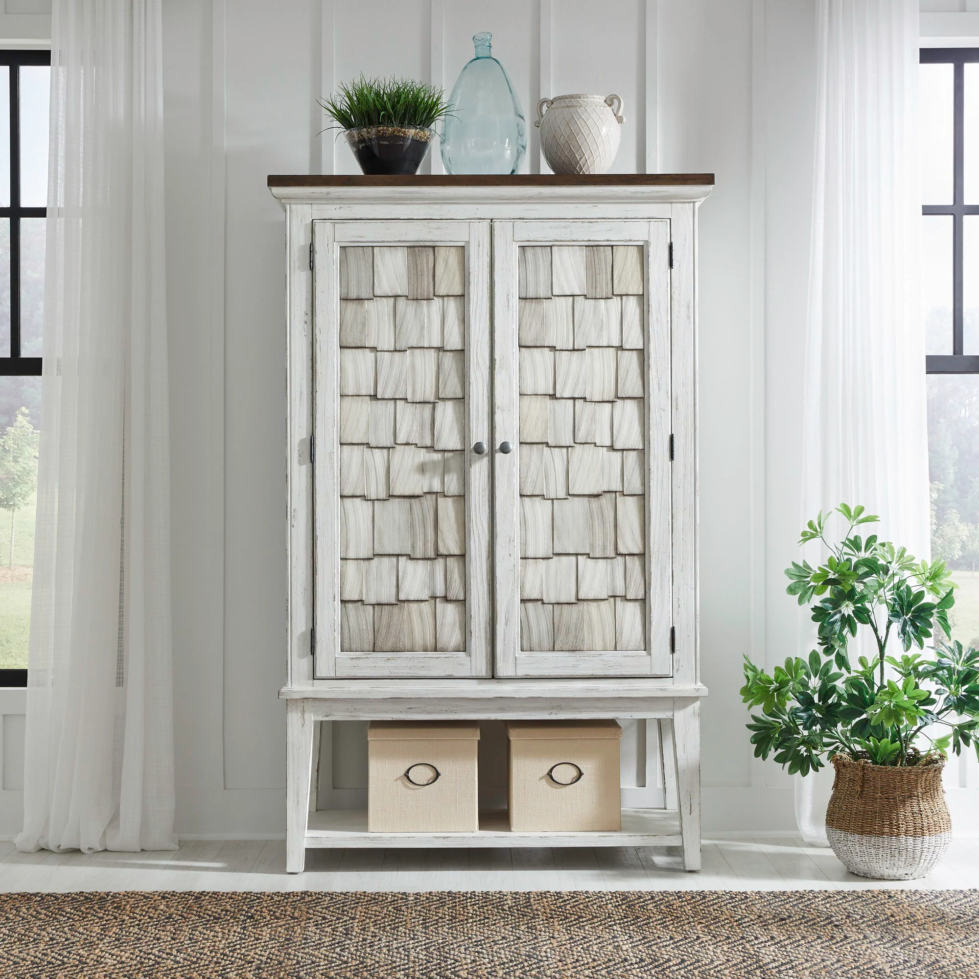 River Place – Bar Cabinet – Riverstone White & Tobacco