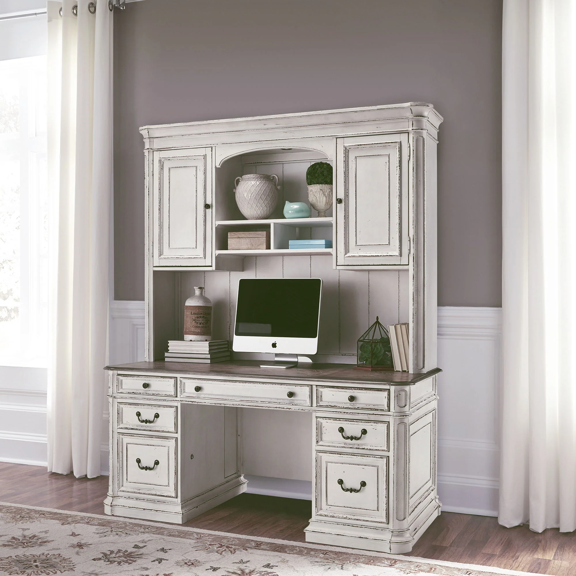 Magnolia Manor - Jr Executive Credenza Hutch - Antique White - Image 3