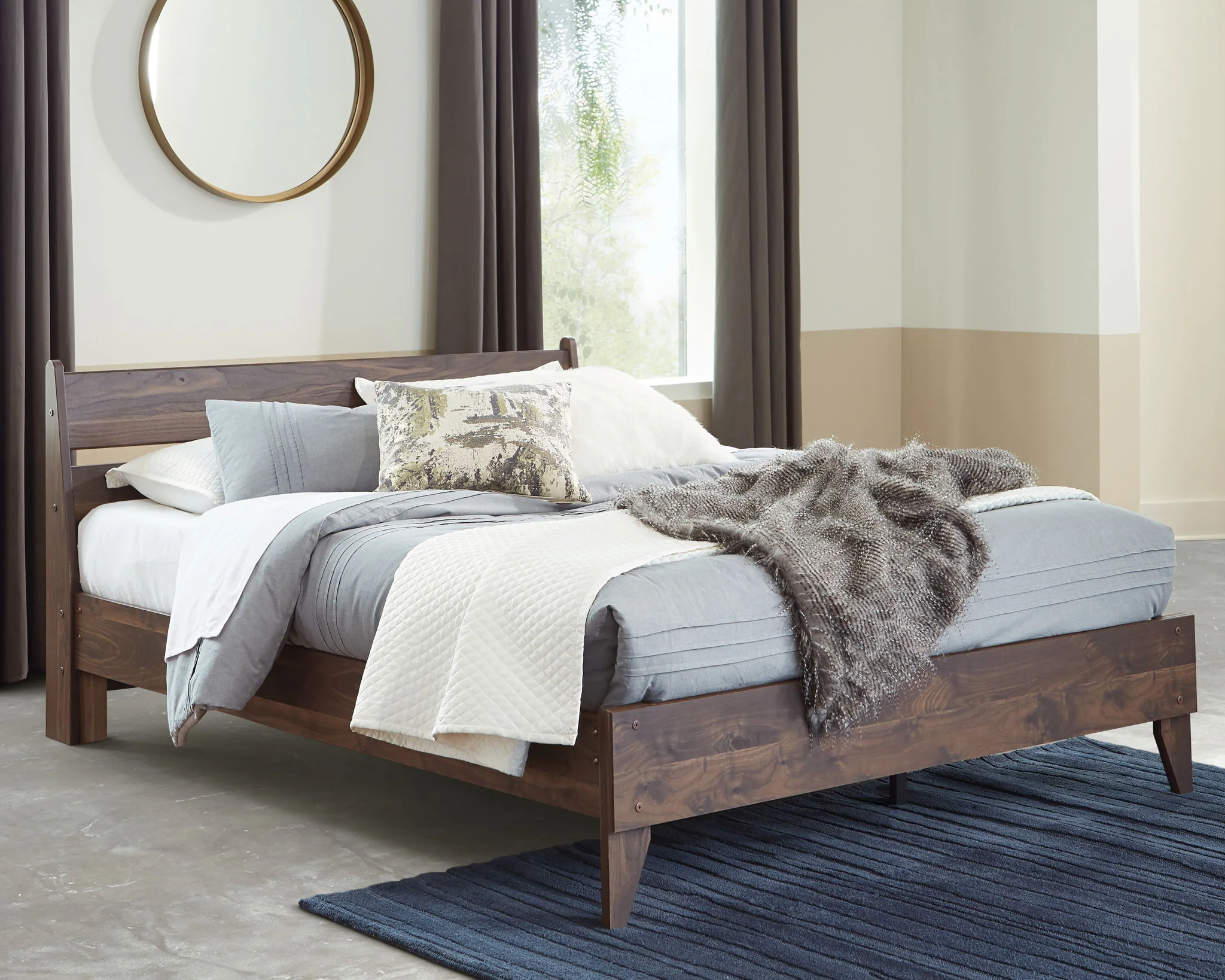 Calverson - Panel Platform Bed - Image 3