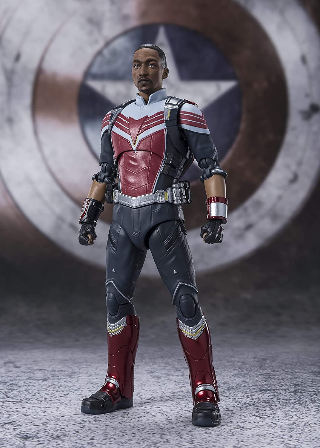 Tamashi Nations Falcon and The Winter Soldier Falcon Bandai Spirits S.H.Figuarts Figure - Image 2