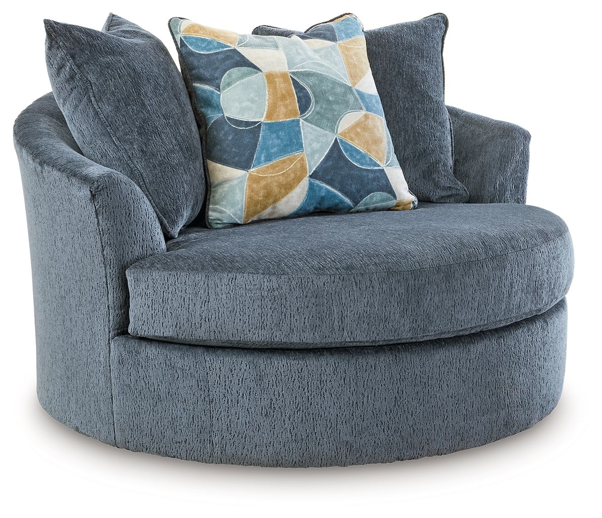 Maxon Place – Oversized Swivel Accent Chair