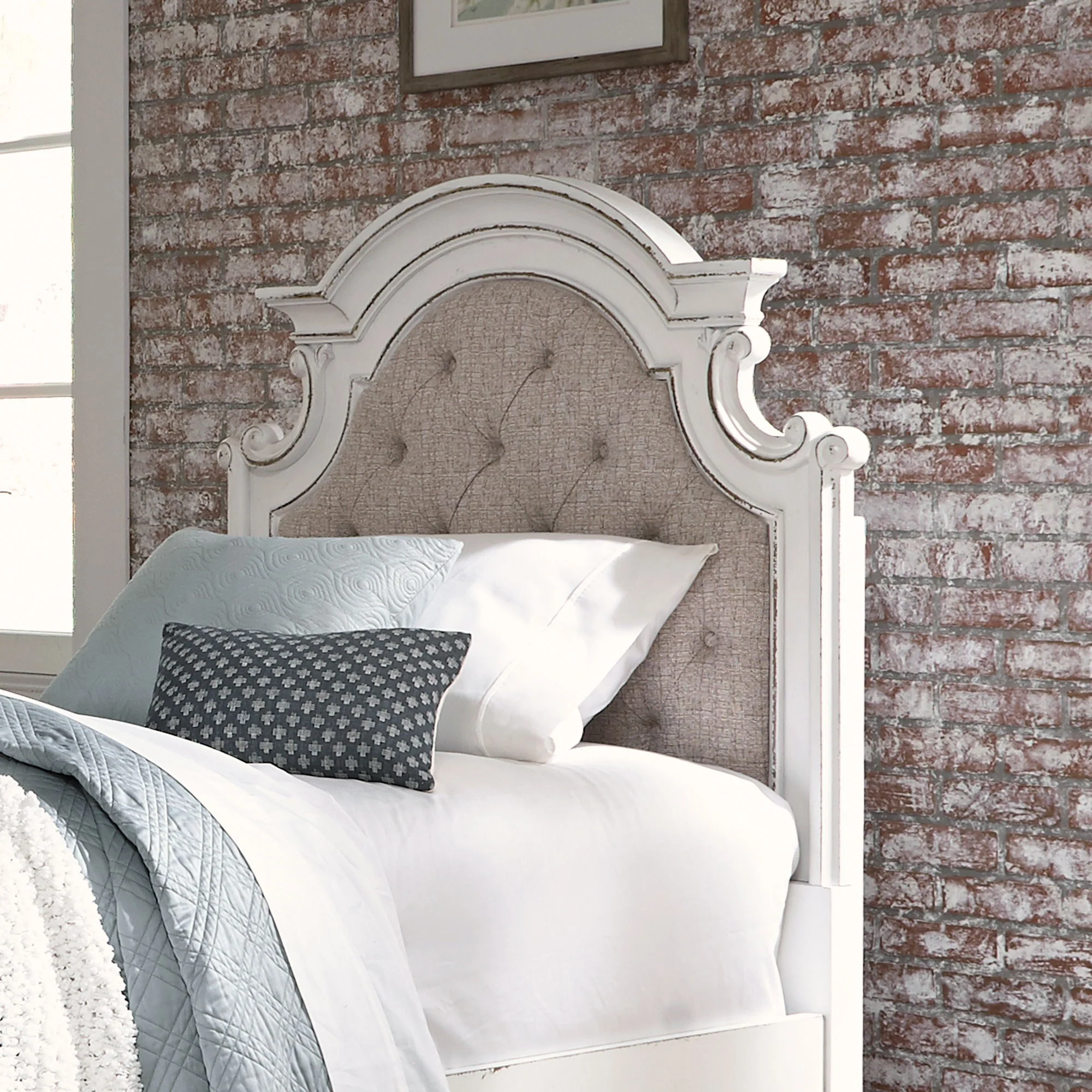 Magnolia Manor – Upholstered Panel Headboard