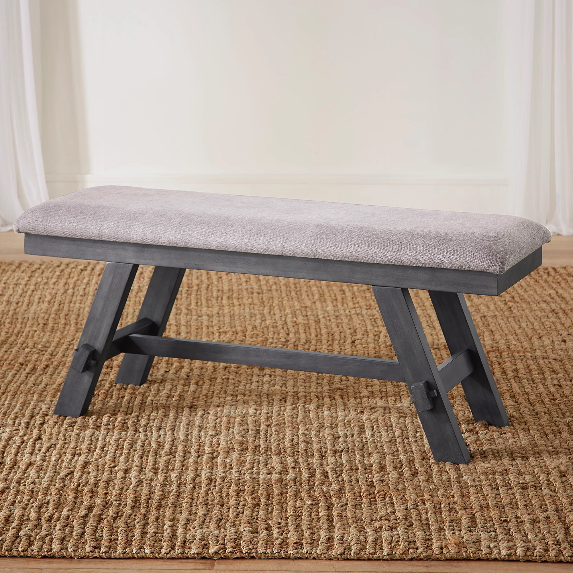 Lawson – Bench