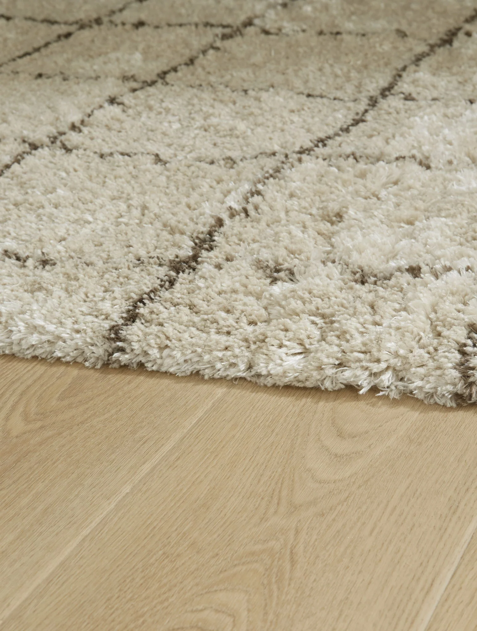 Wrenlow - Rug - Image 2