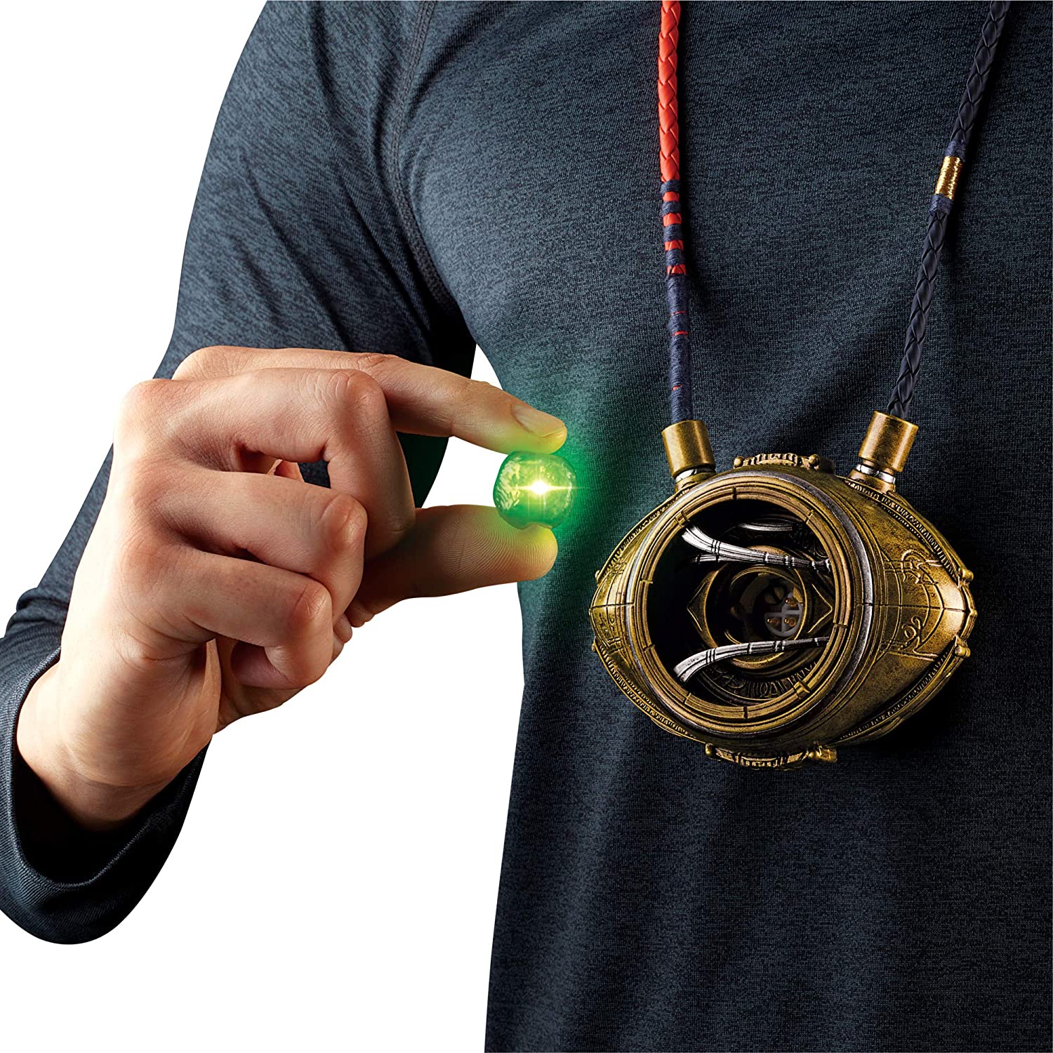 Marvel Legends Series Doctor Strange Premium Role Play Eye of Agamotto Electronic Talisman - Image 3