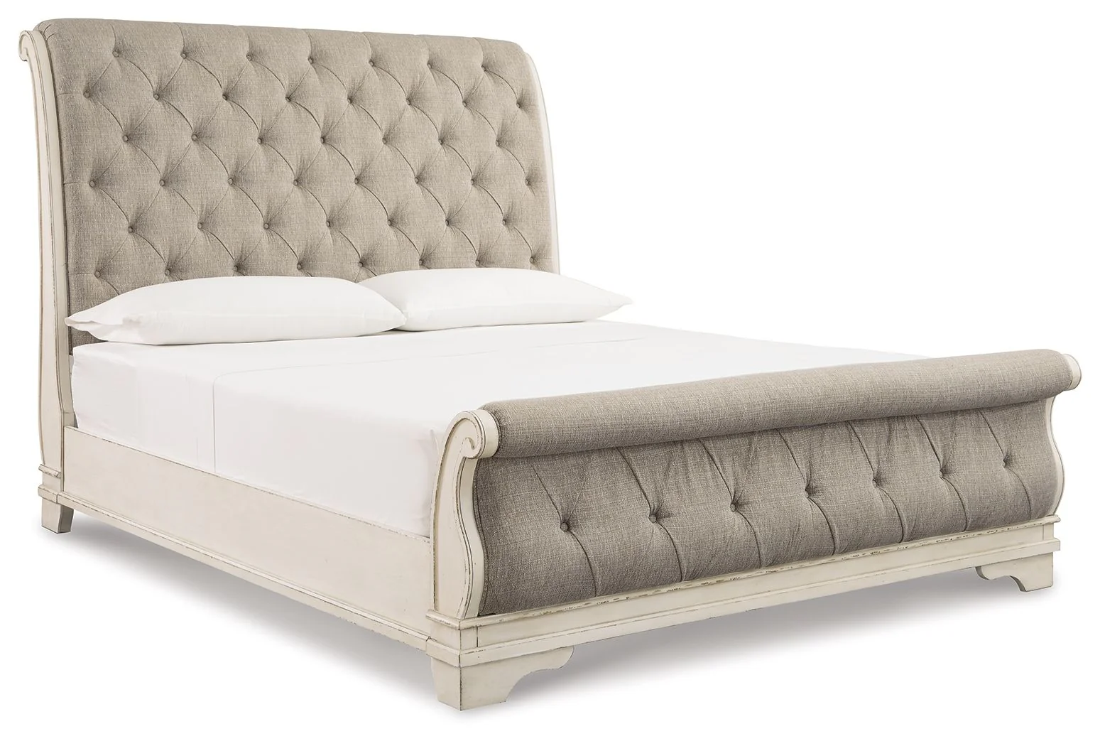 Realyn – Upholstered Sleigh Bed