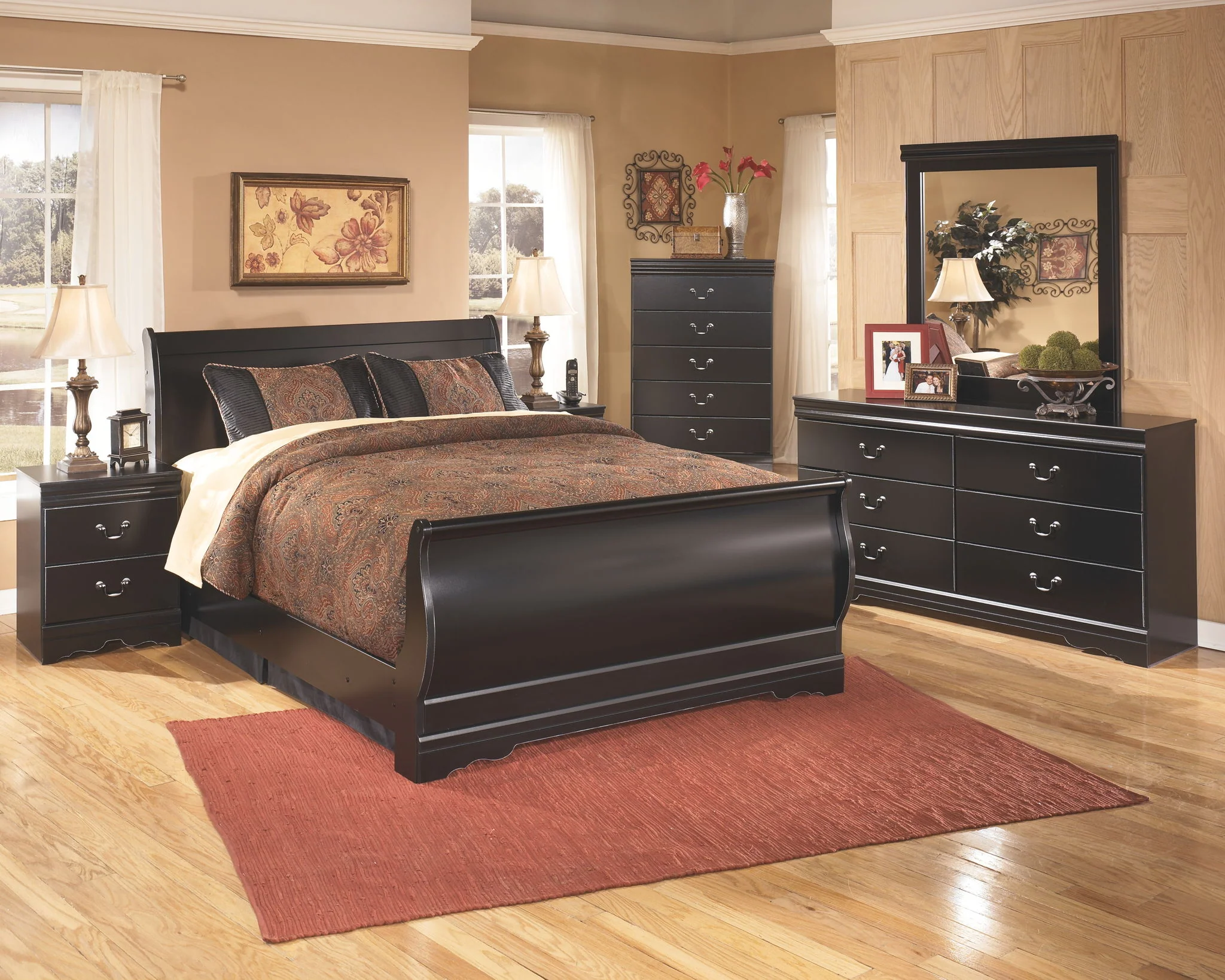 Huey Vineyard - Sleigh Bed - Image 3